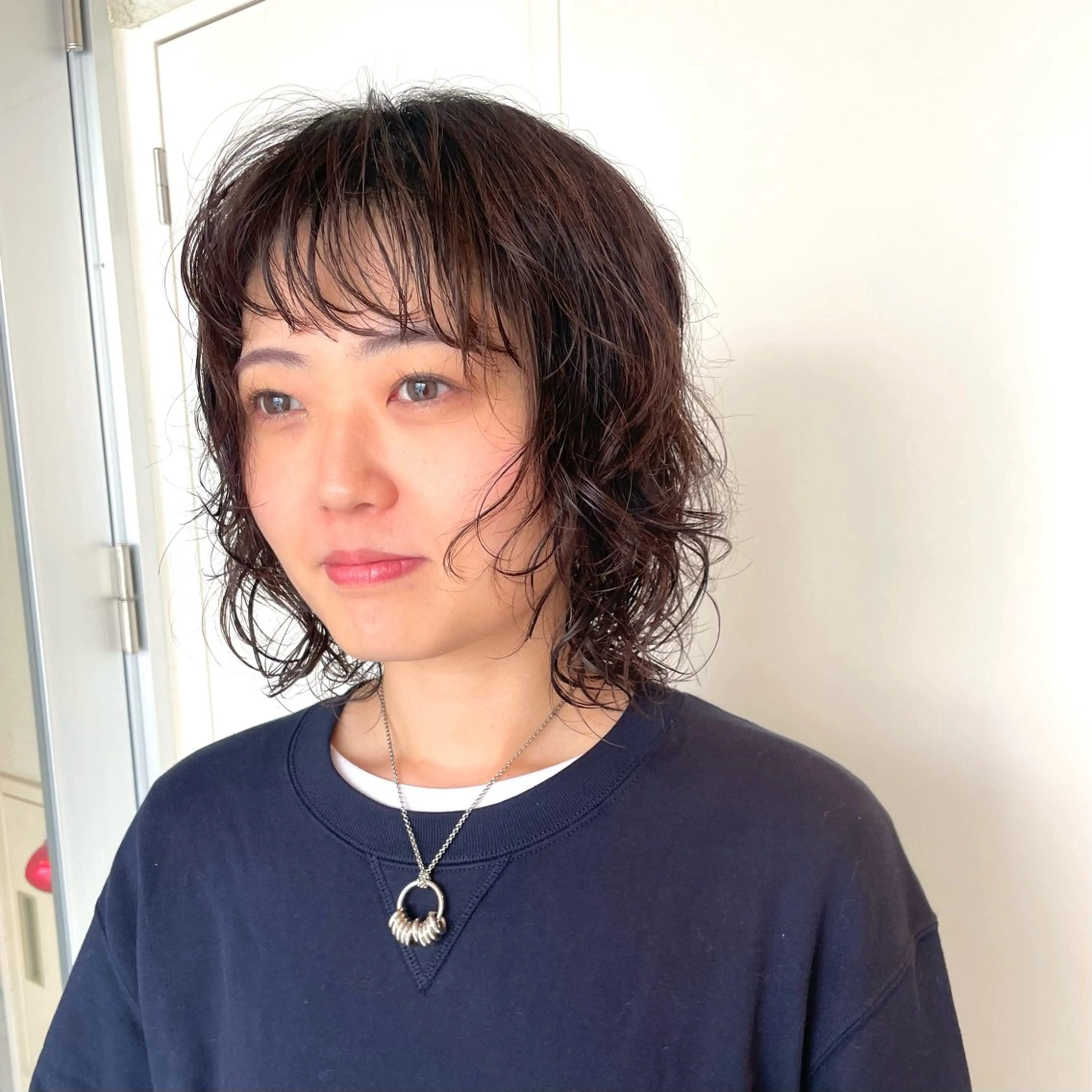 ミディアム カラー ブラウンカラー ナチュラルブラウン ウルフカット 透明感カラー/ 寺田千雅子のヘアスタイル