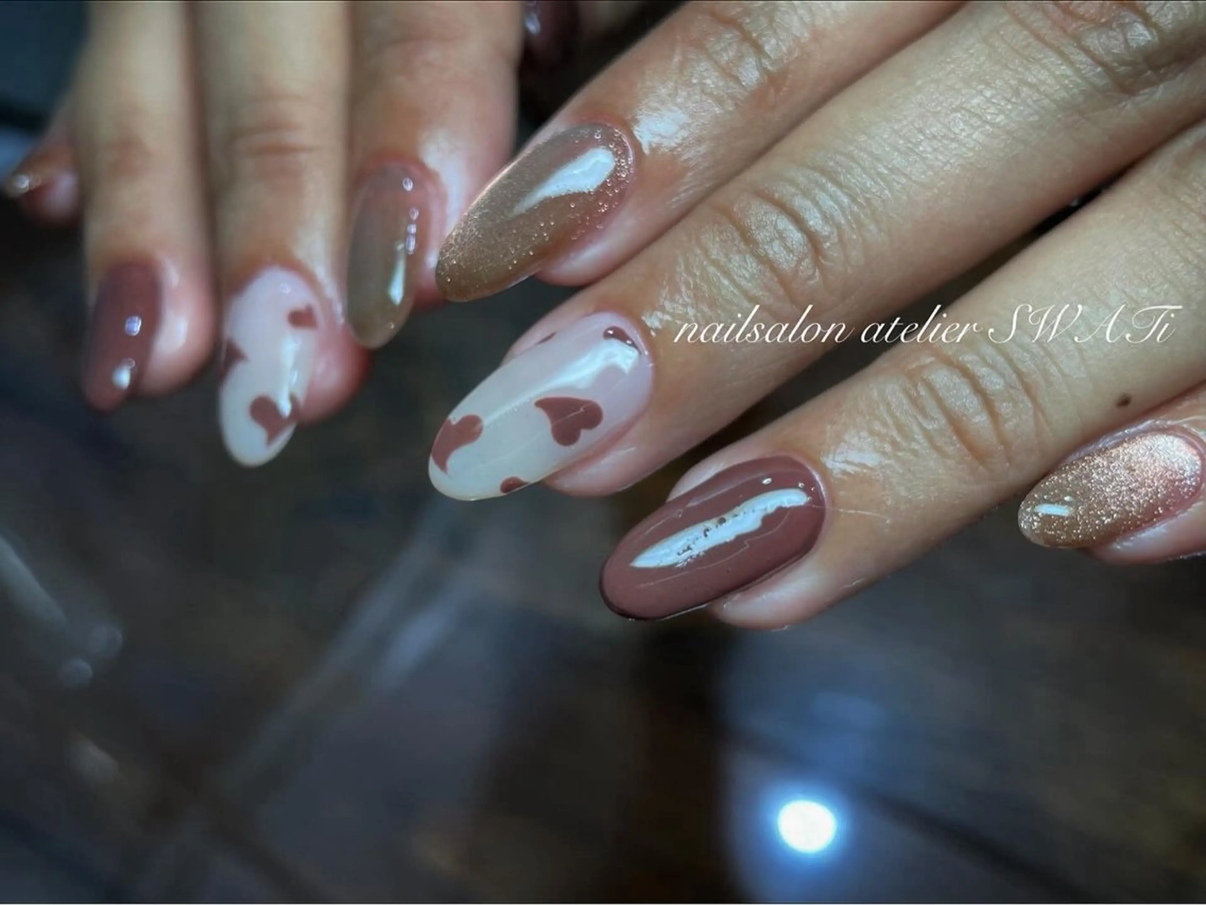 ネイル アートネイル マグネットネイル ハンドネイル nailsalon SWATiのネイルデザイン