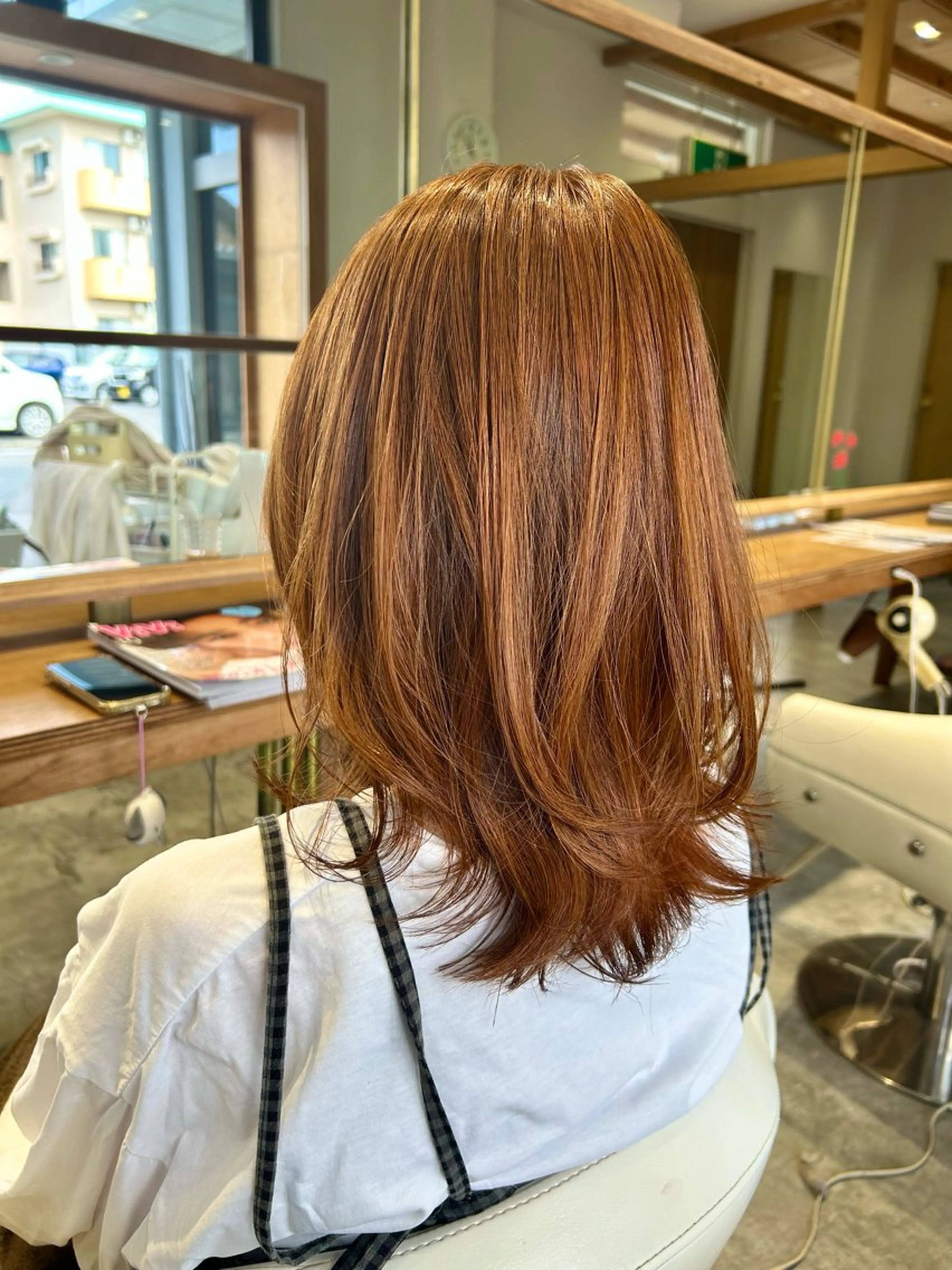 セミロング カラー セミロングパーマ デザインカラー オレンジ カット ヘアカラー 佐藤 悠生 メンズパーマ.カットのヘアスタイル