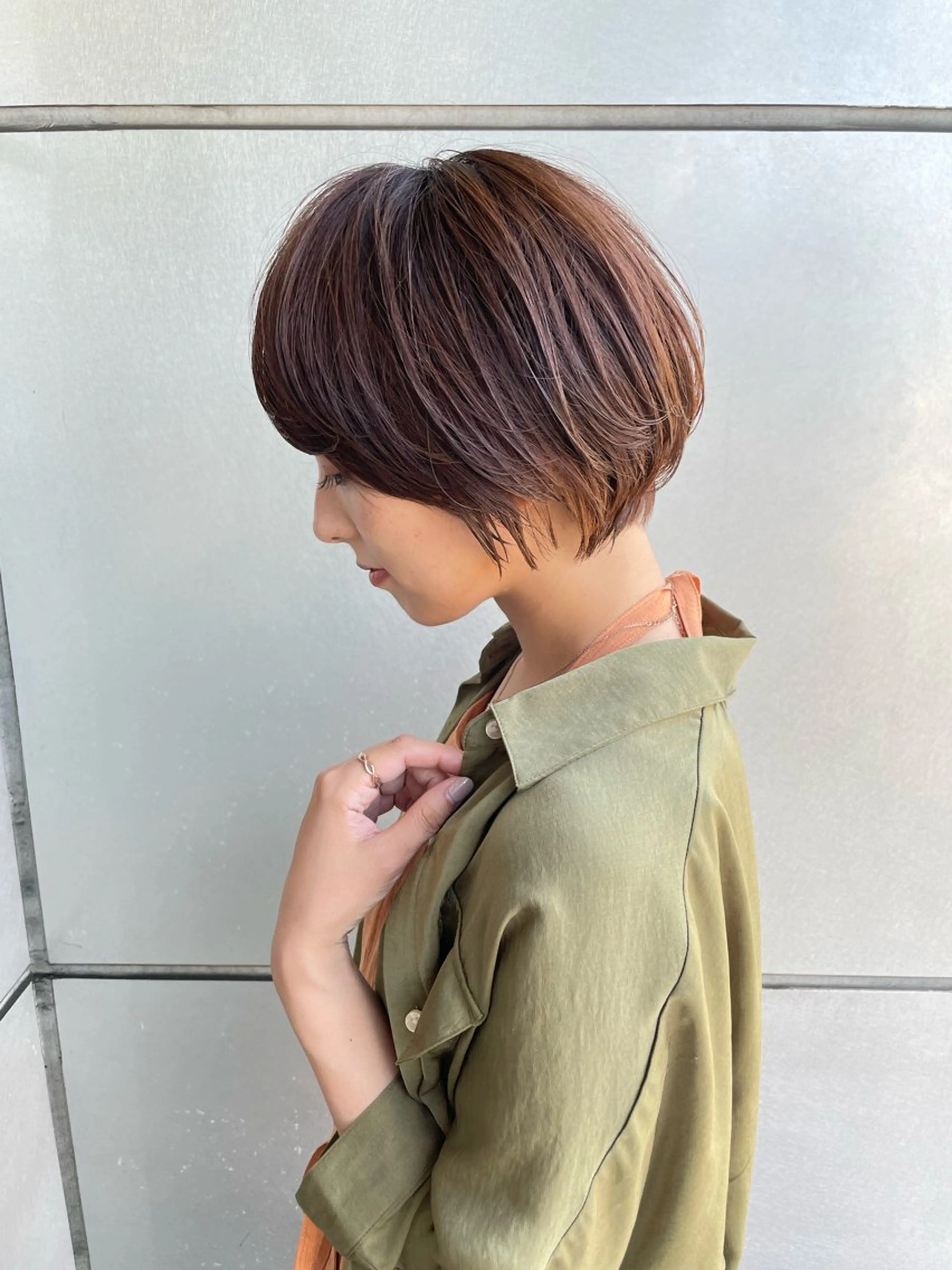ショート カット ヘアカラー 鳥羽 正治のヘアスタイル