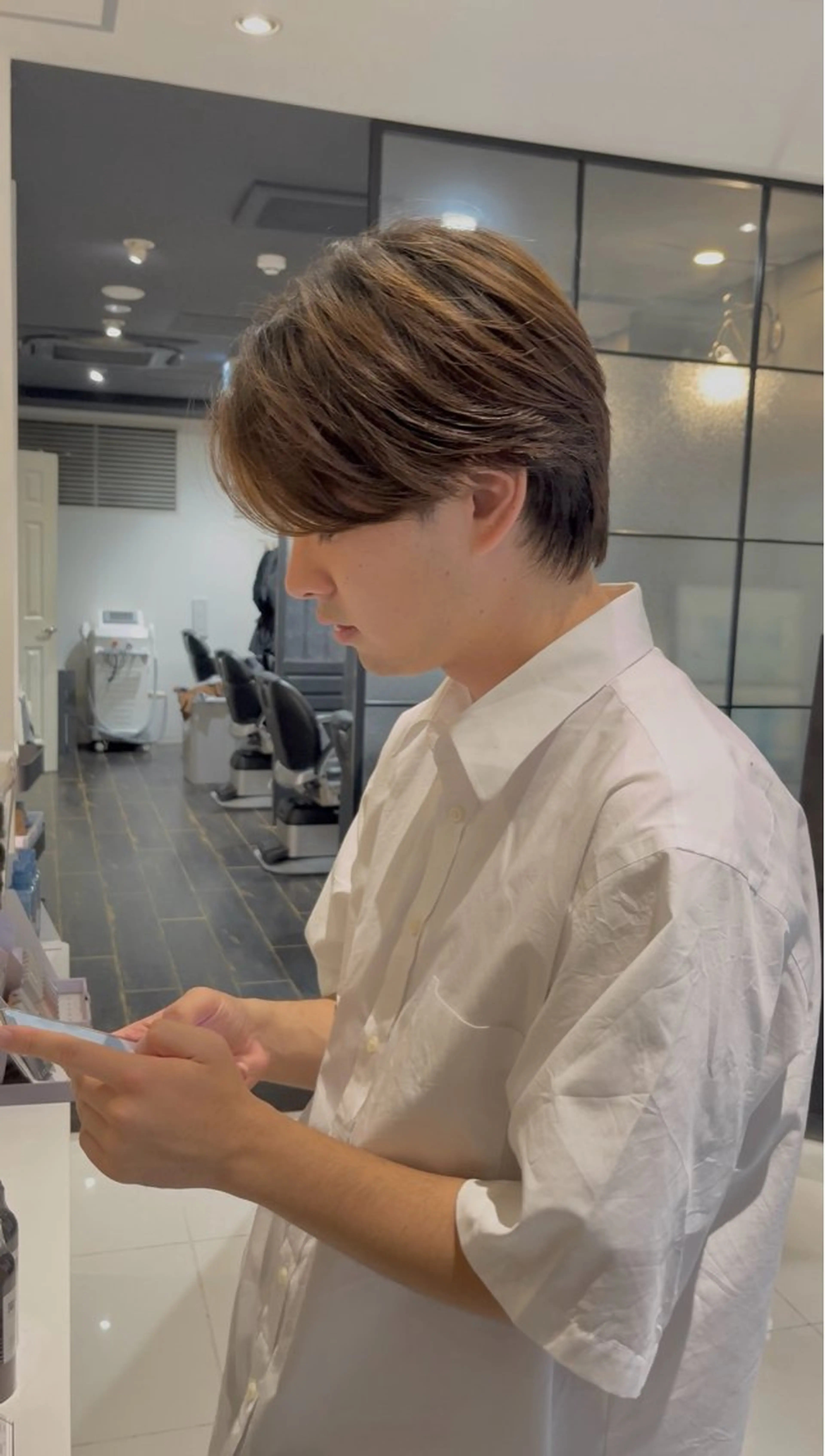 メンズ カット 赤み消しグレージュ 🫒reonのヘアスタイル