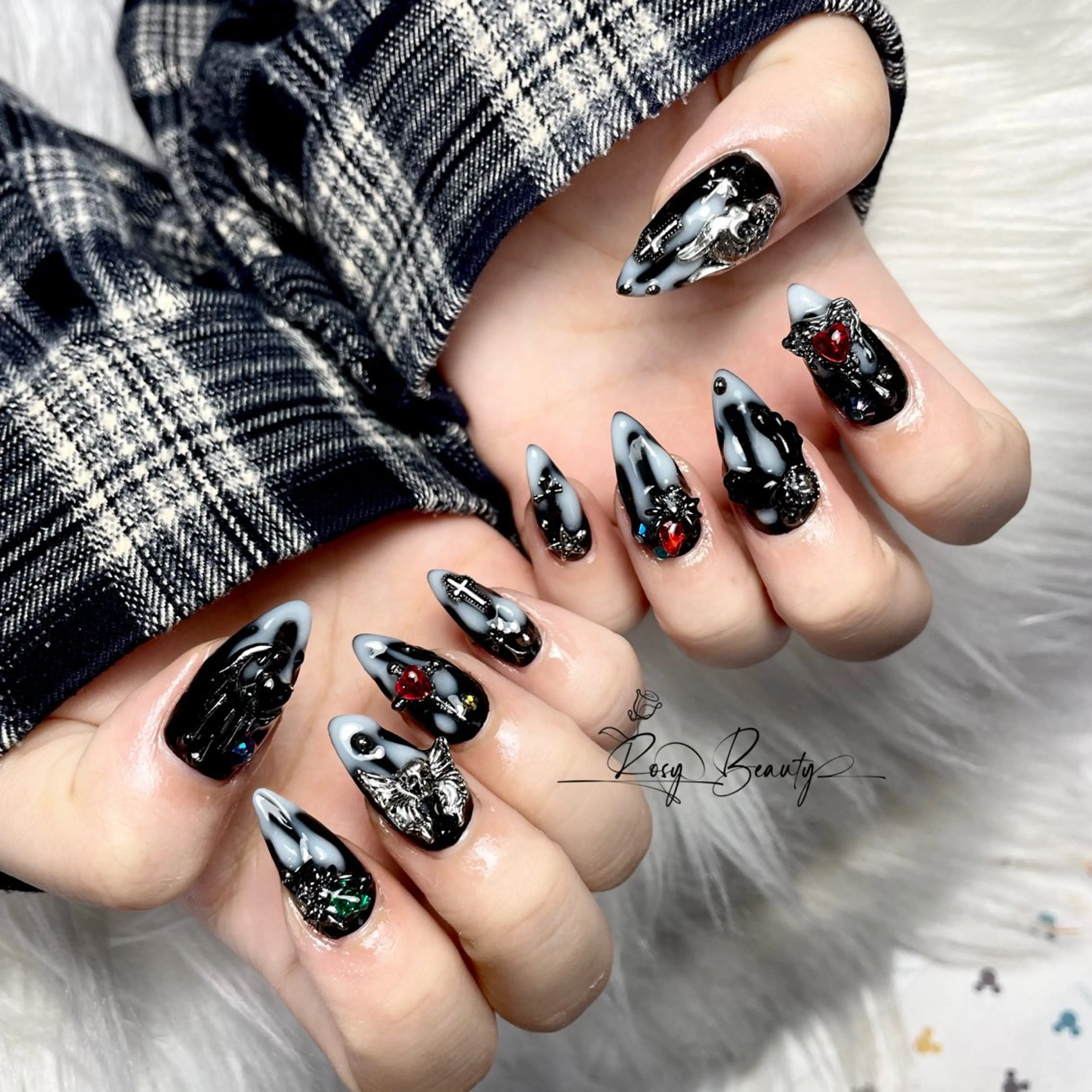 ネイル ハンドネイル RosyBeauty Salonのネイルデザイン