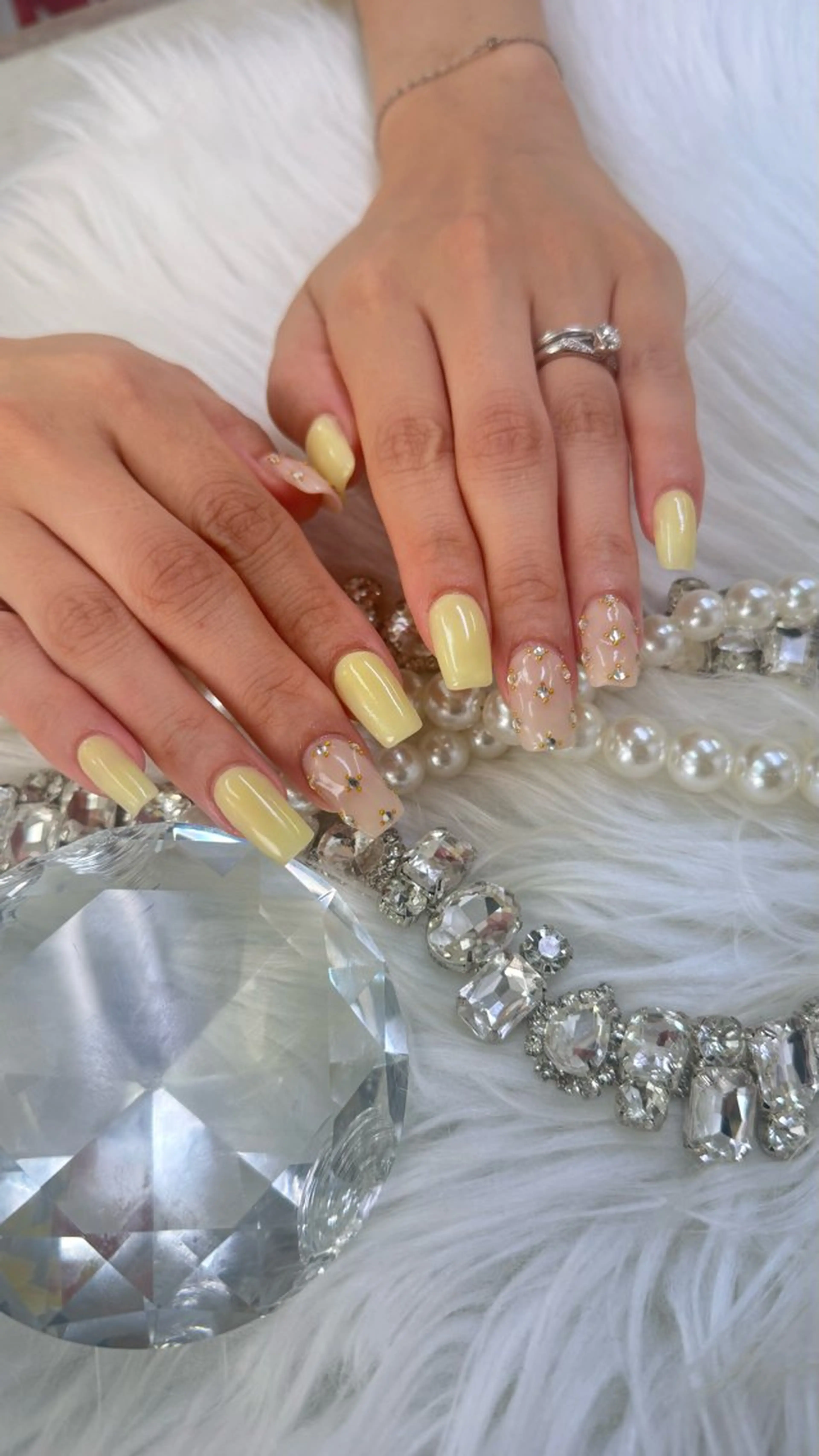 ネイル ハンドネイル MADIA ___rinaのネイルデザイン