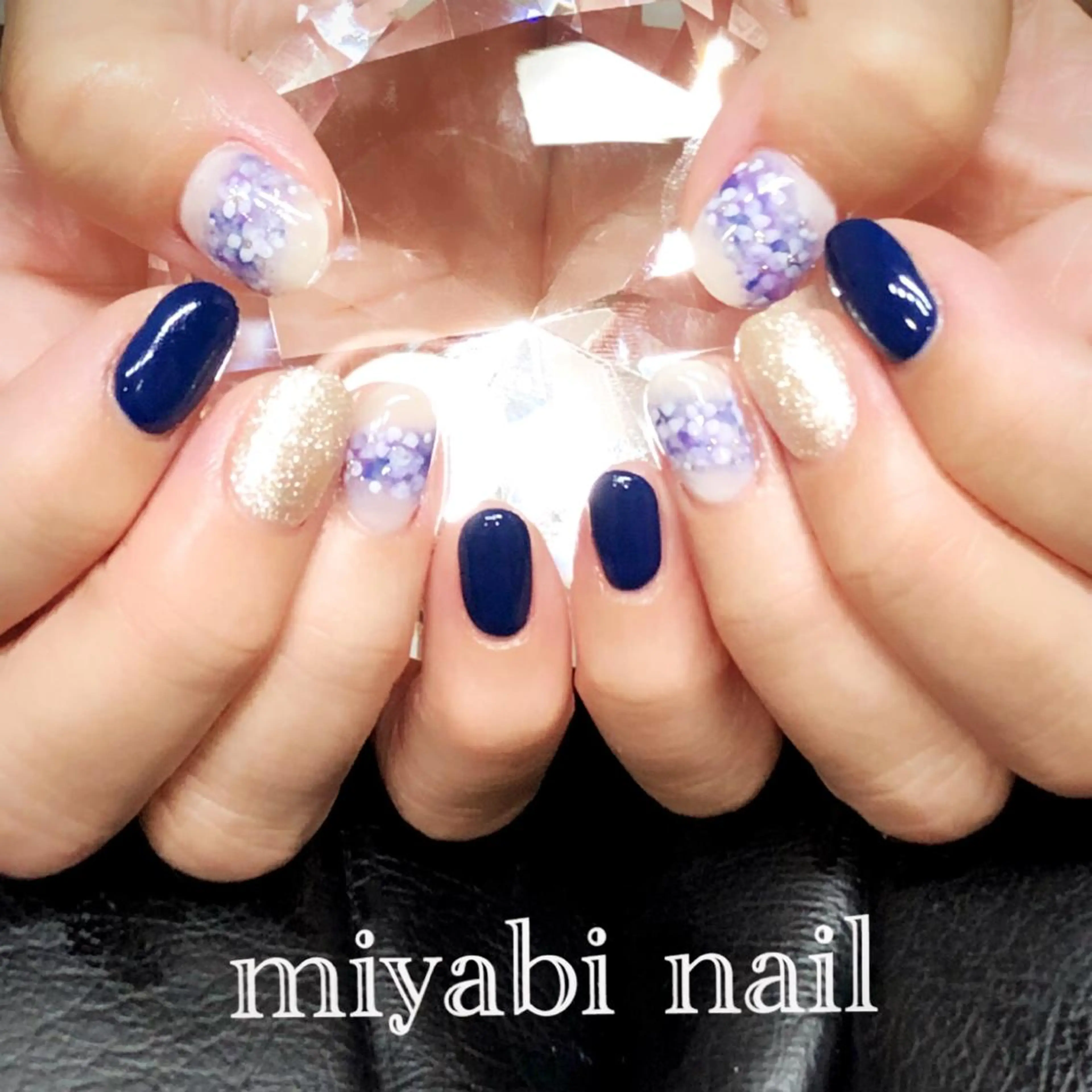 ネイル アートネイル フラワーネイル 持ち込み ネイビー ハンドネイル miyabi nail 桂川駅近くのネイルデザイン