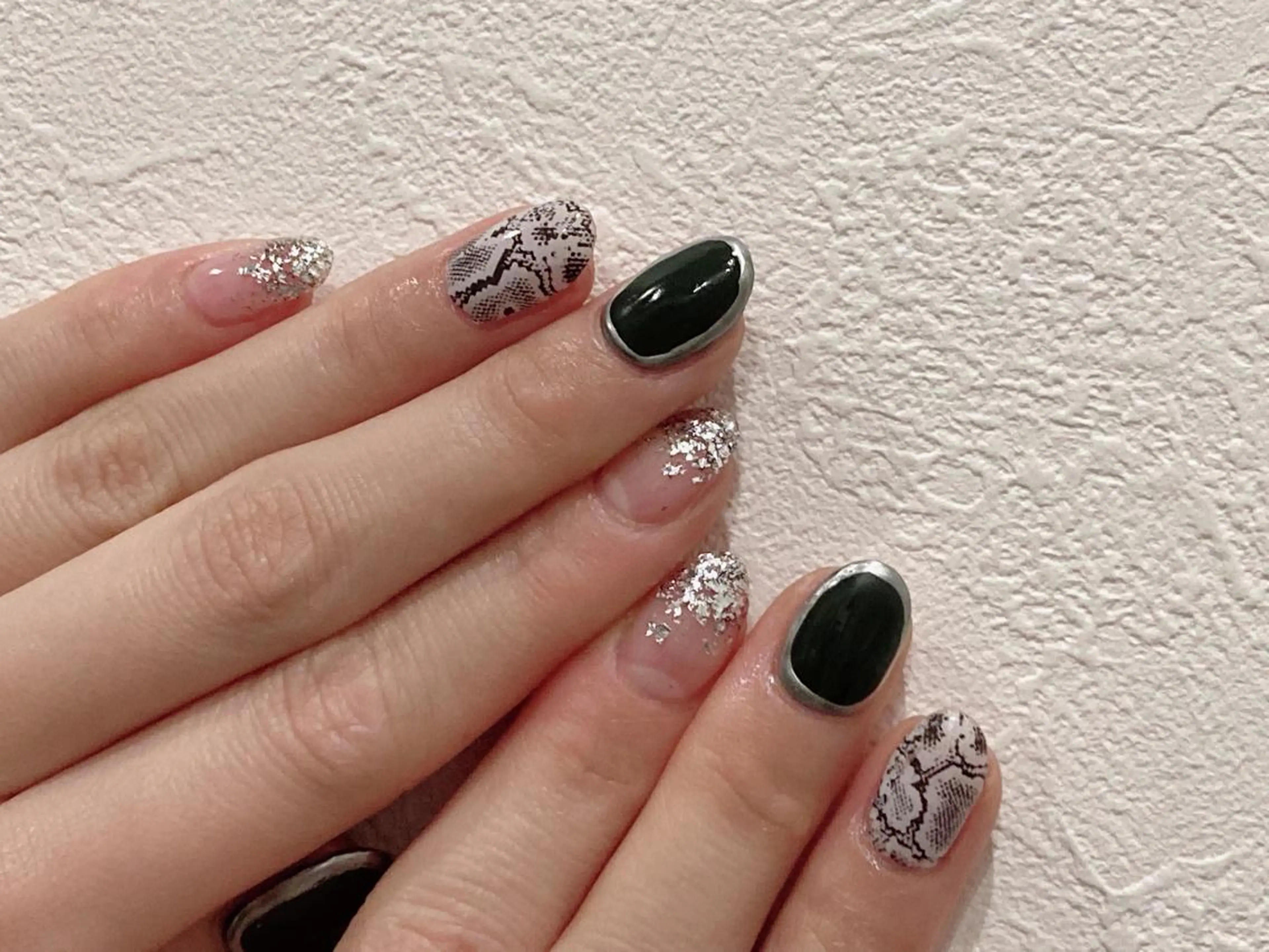 ネイル ハンドネイル フットネイル rea .のネイルデザイン