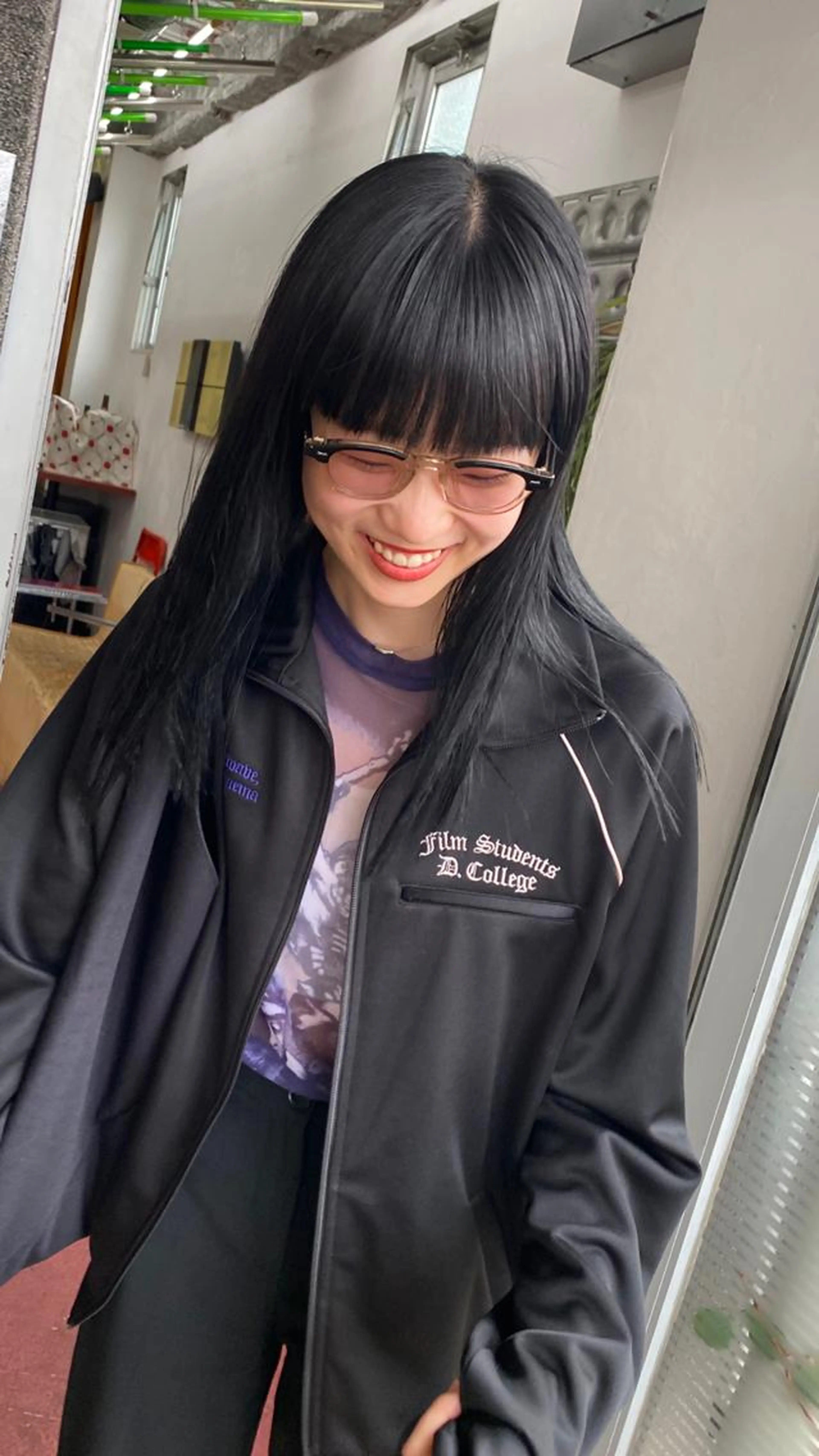 カット+ダークカラー＋クイックトリートメントの写真