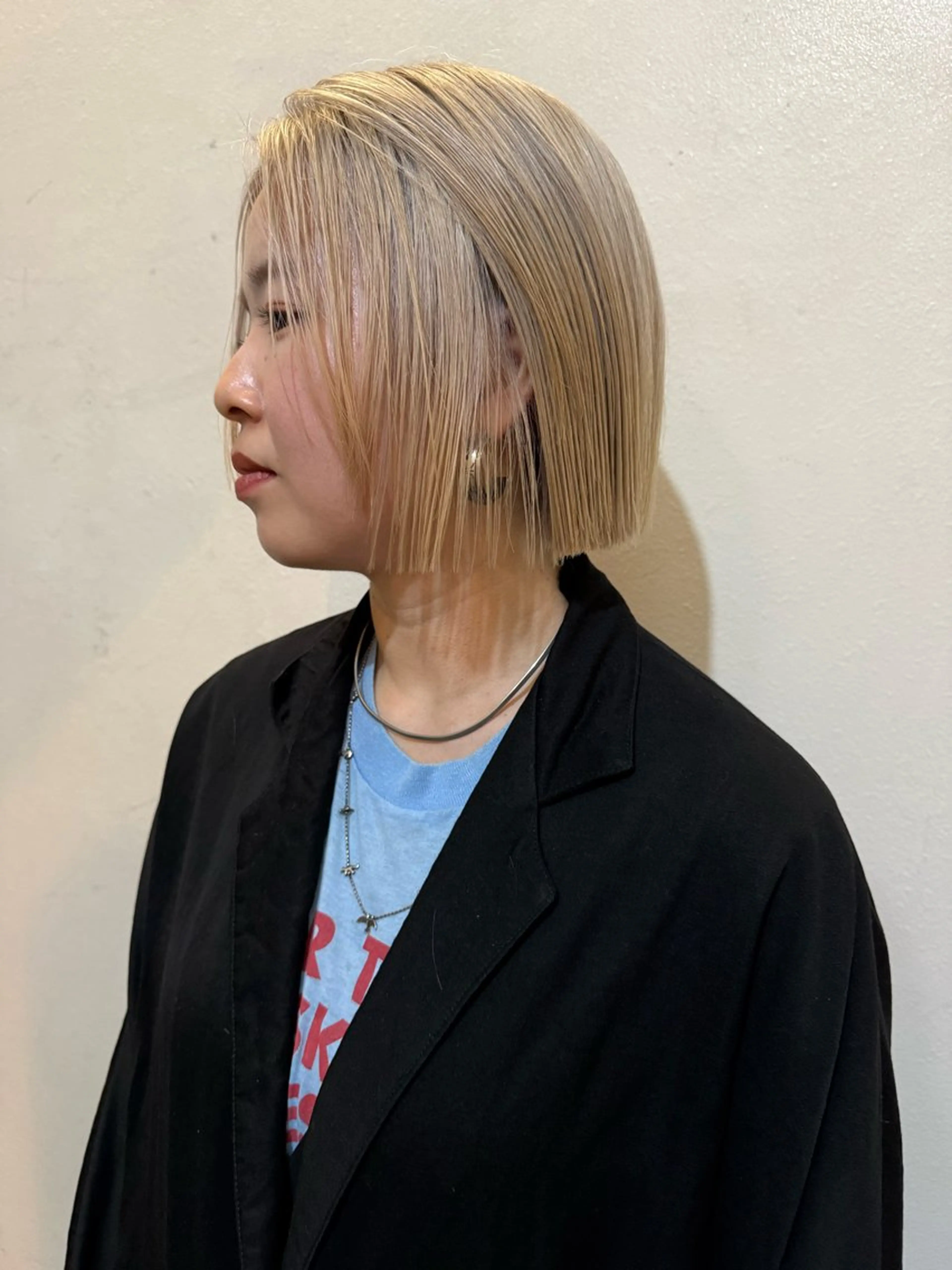 ショート カラー ベージュカラー ブリーチ ケアブリーチ ダブルカラー ハイトーンカラー カット ヘアカラー トリートメント 森貴裕/ベージュ/ パーマ/オリーブのヘアスタイル