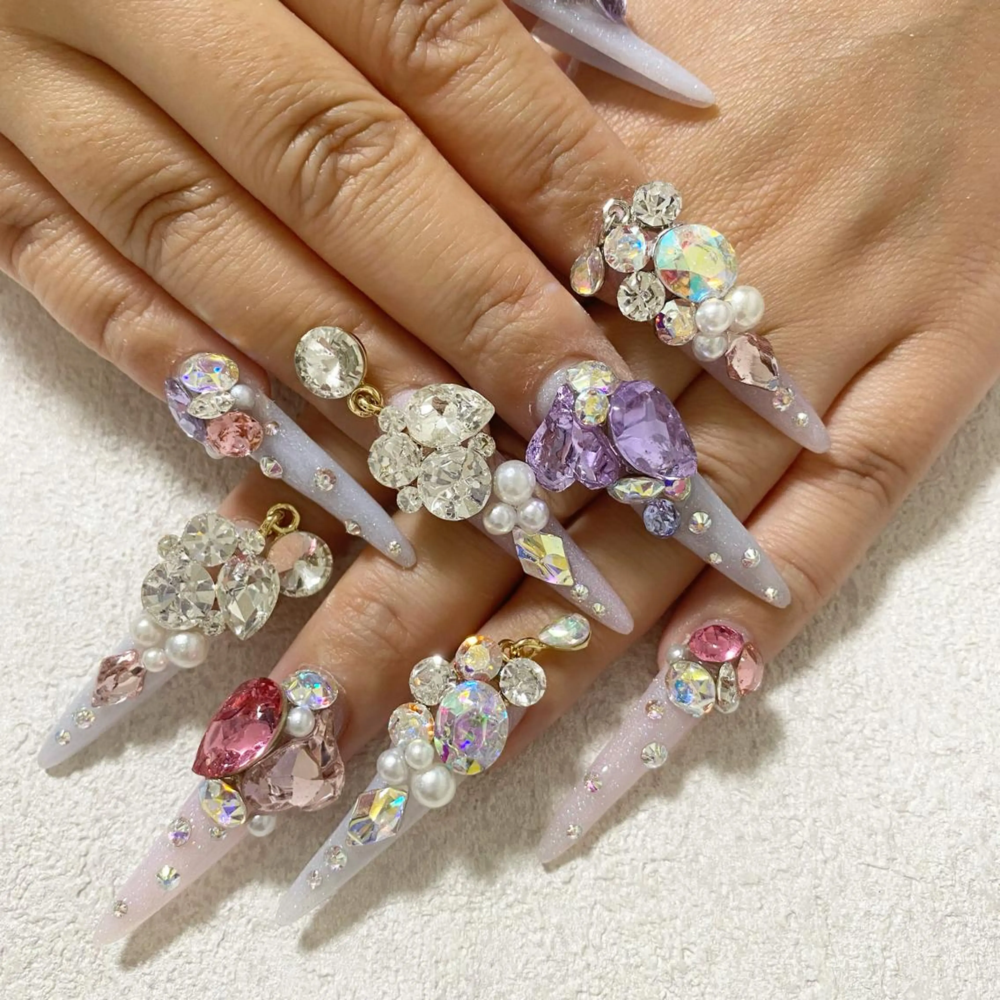 ネイル ロングネイル ハンドネイル Majesticrose_nail所属・nail l_yukiのネイルデザイン