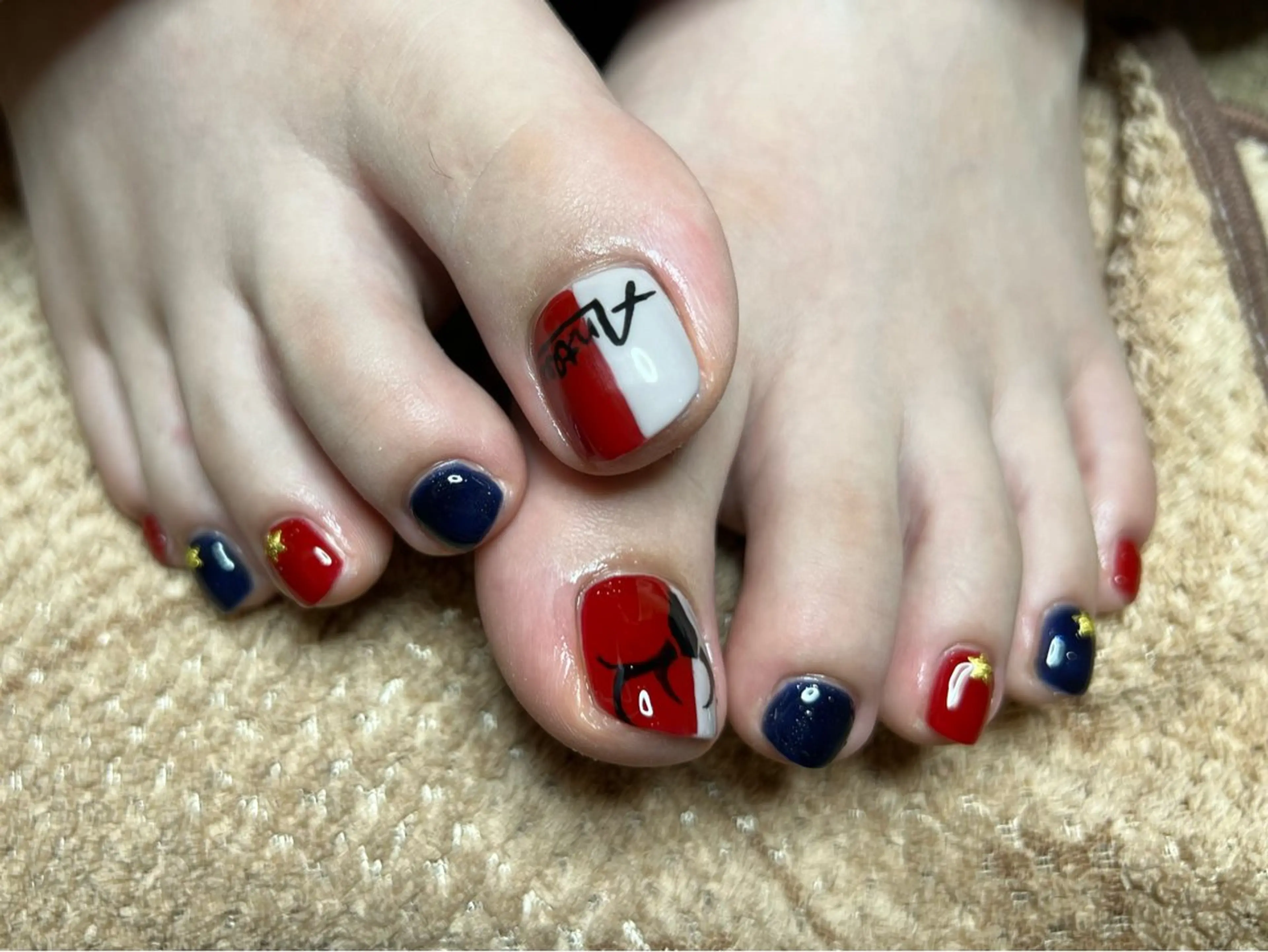 ネイル 𝓝𝓪𝓲𝓻 𝓝𝓪𝓲𝓵のネイルデザイン