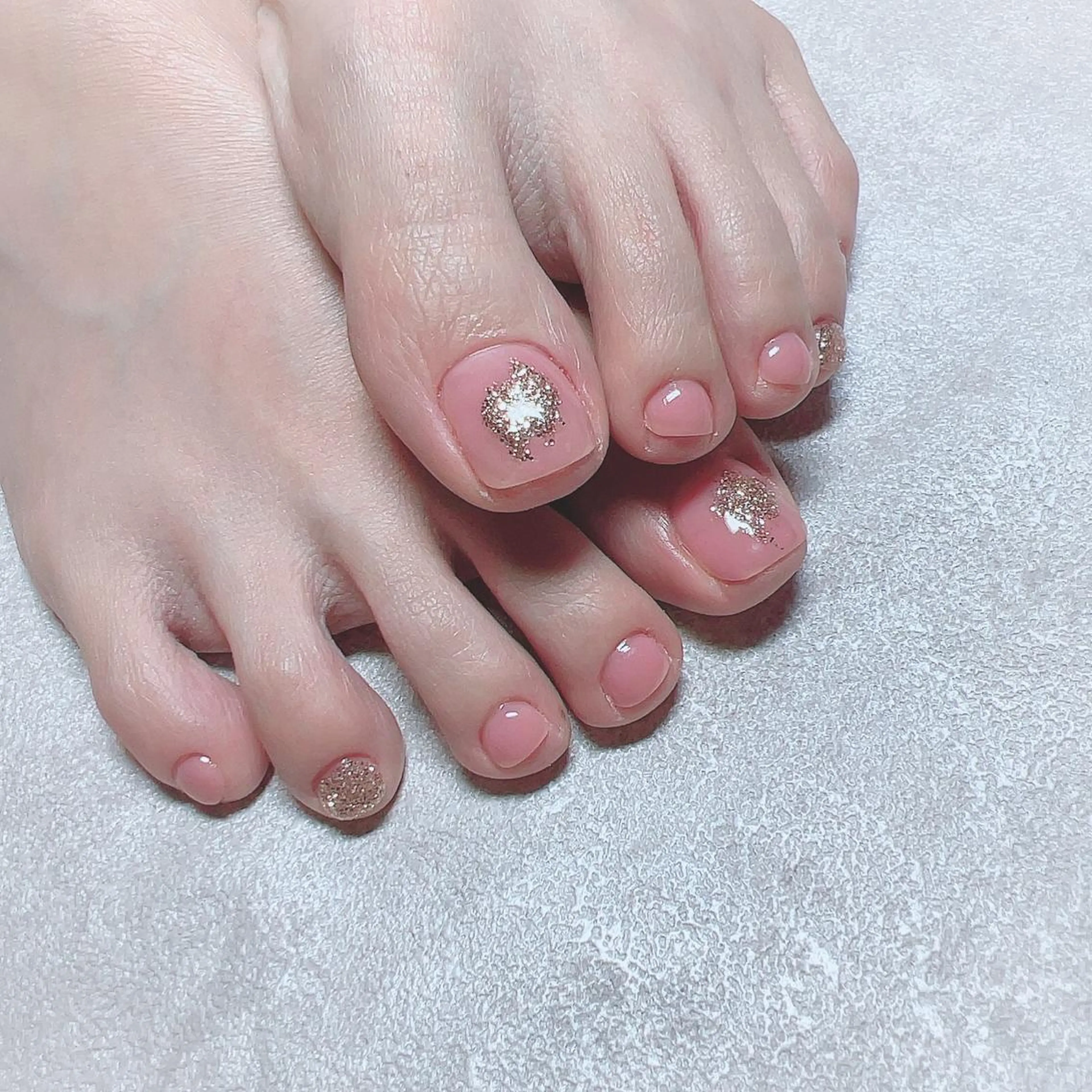 ネイル Momoka 𓅿𖤣𖥧のネイルデザイン