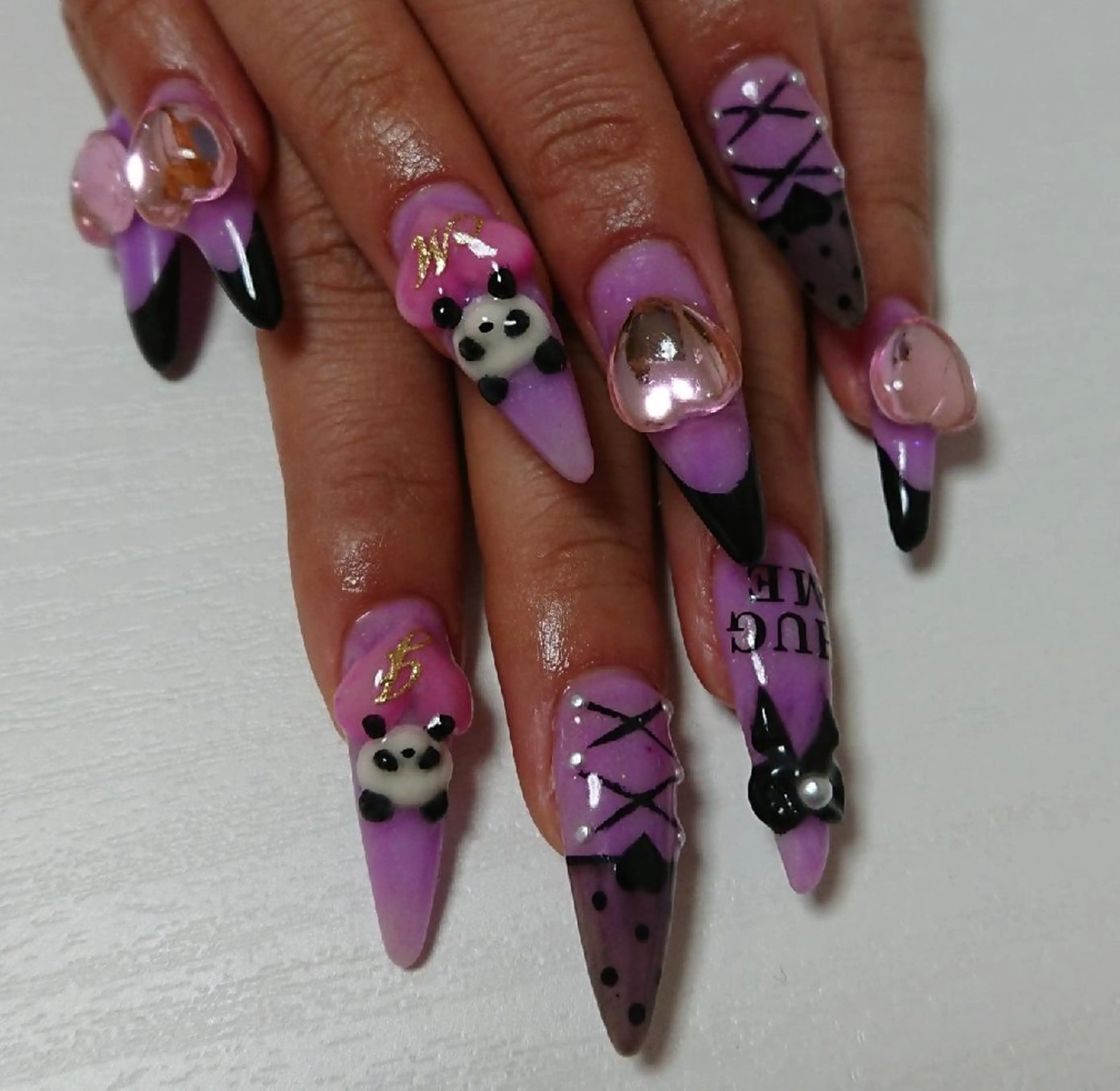 ネイル スカルプネイル Lilith Nailのネイルデザイン