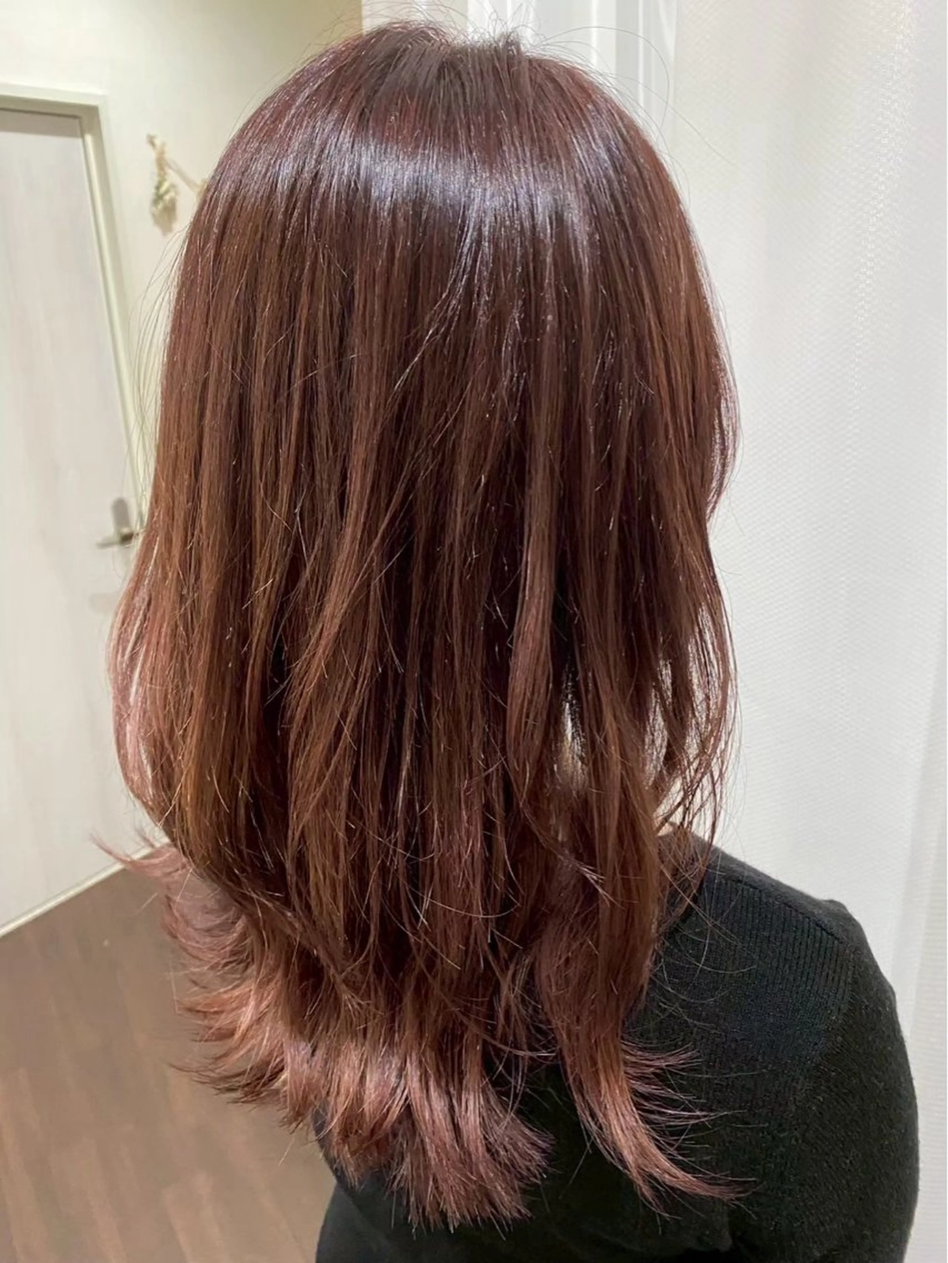 ミディアム カラー 透明感カラー トリートメント 山本 優音のヘアスタイル