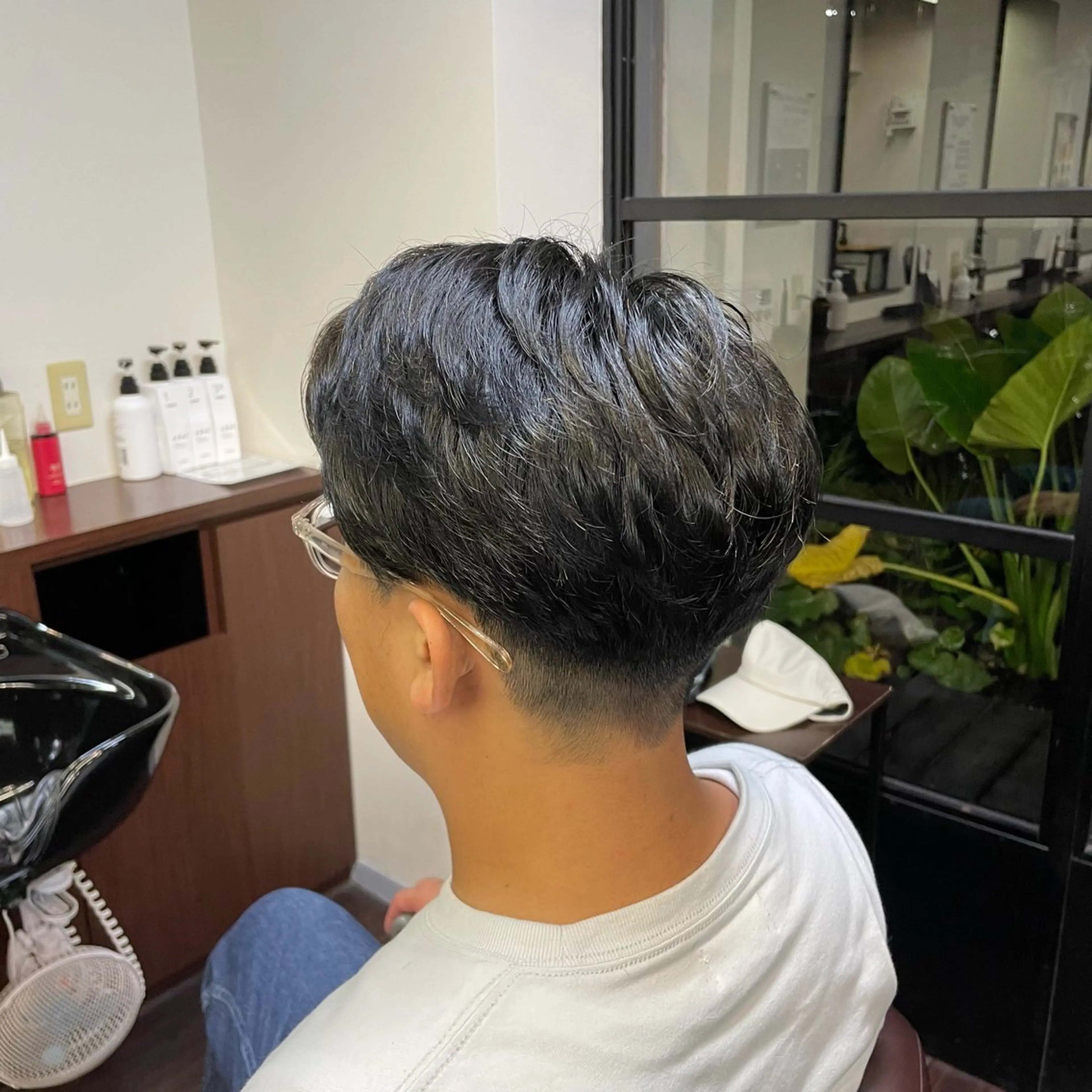 ミディアム パーマ メンズ ミディアムパーマ メンズパーマ 坪田 龍樹のヘアスタイル