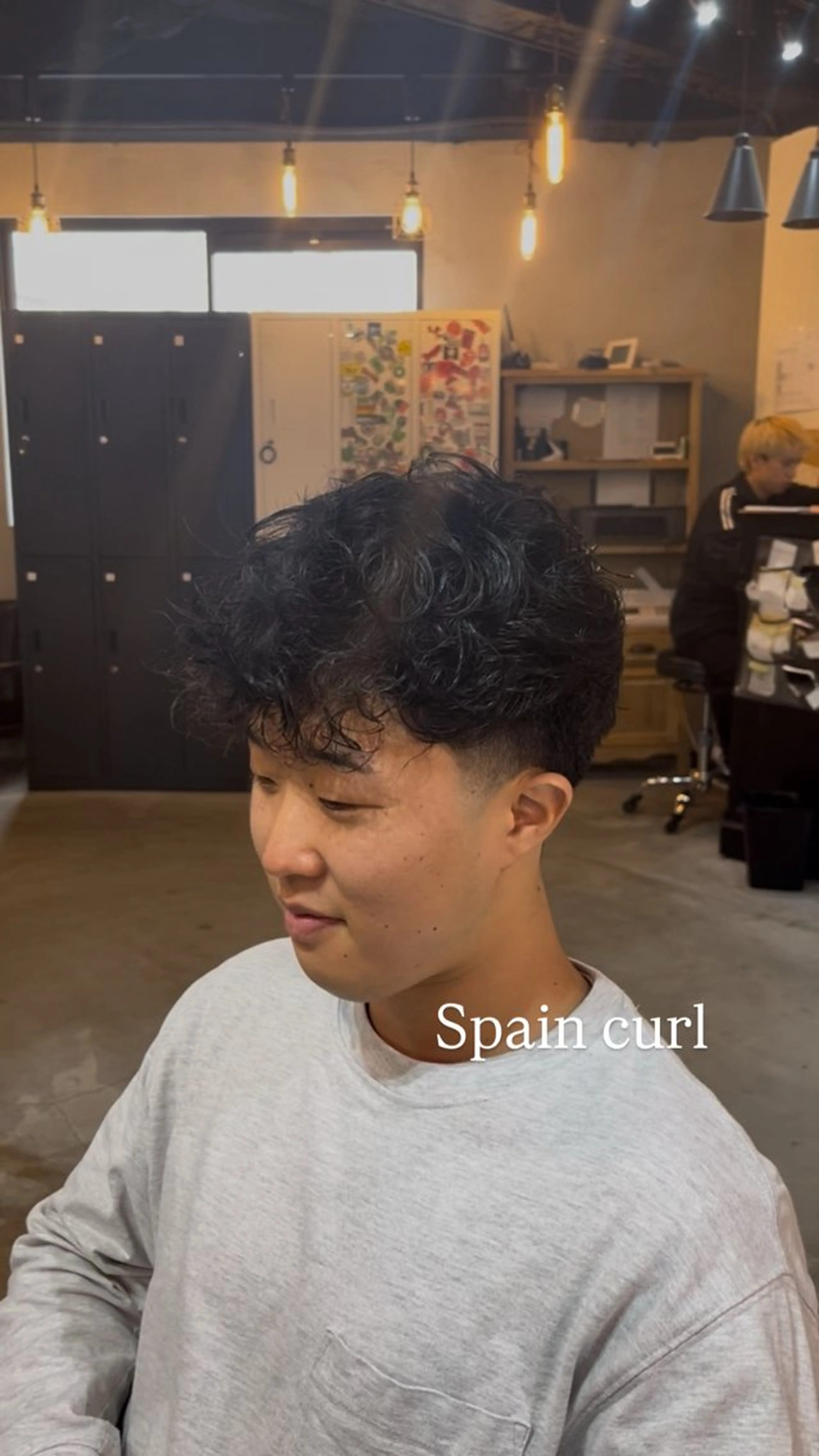 ショート パーマ メンズ スペインカール カット パーマ 海外風メンズ🇺🇸 💈N.Yuto💈の眉毛・アイブロウイメージ