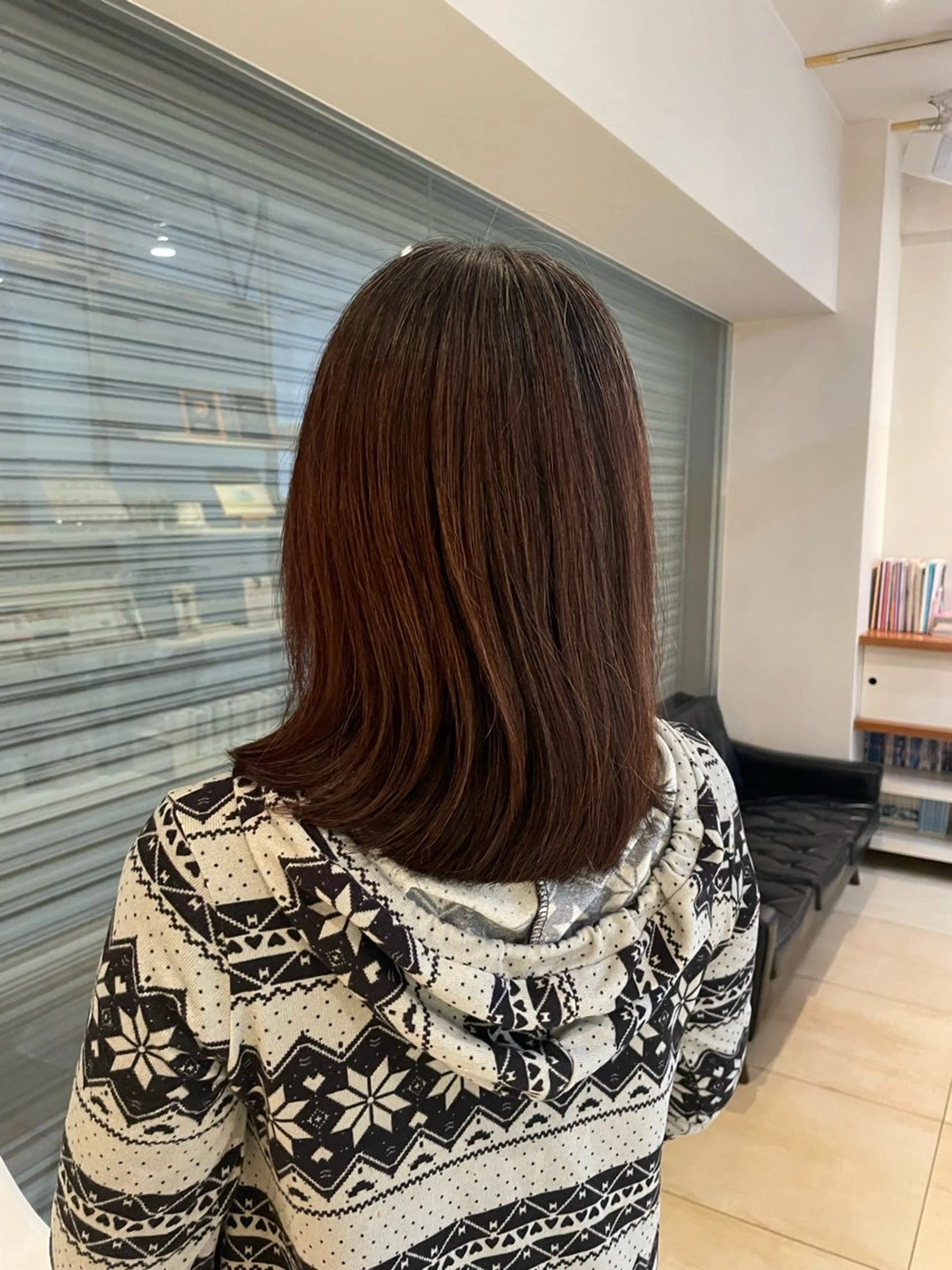 ミディアム すずな【レディース カットモデル募集中】のヘアスタイル