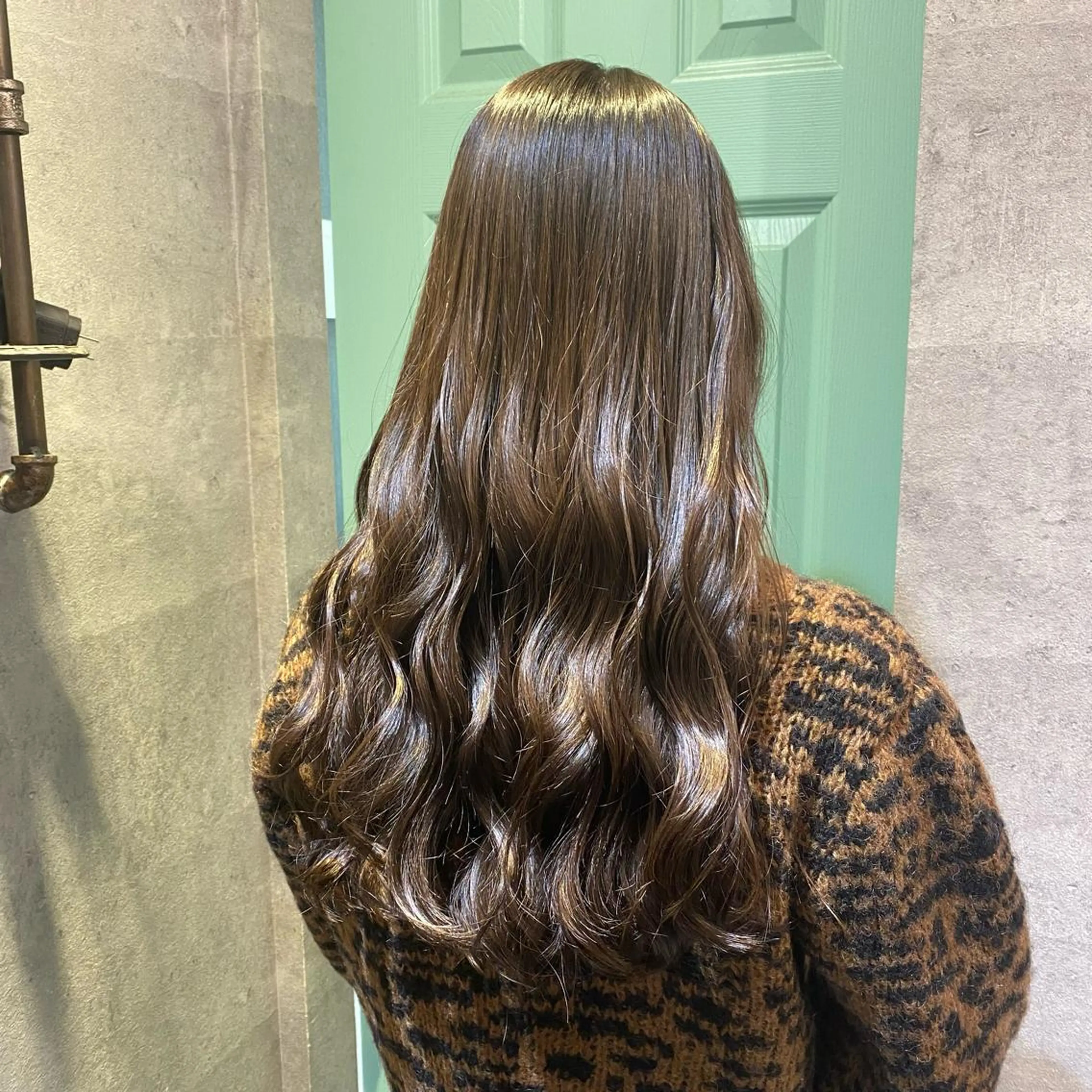 ロング カラー 𝑺𝒂𝒌𝒊 🩶マンツーマン施術のヘアスタイル