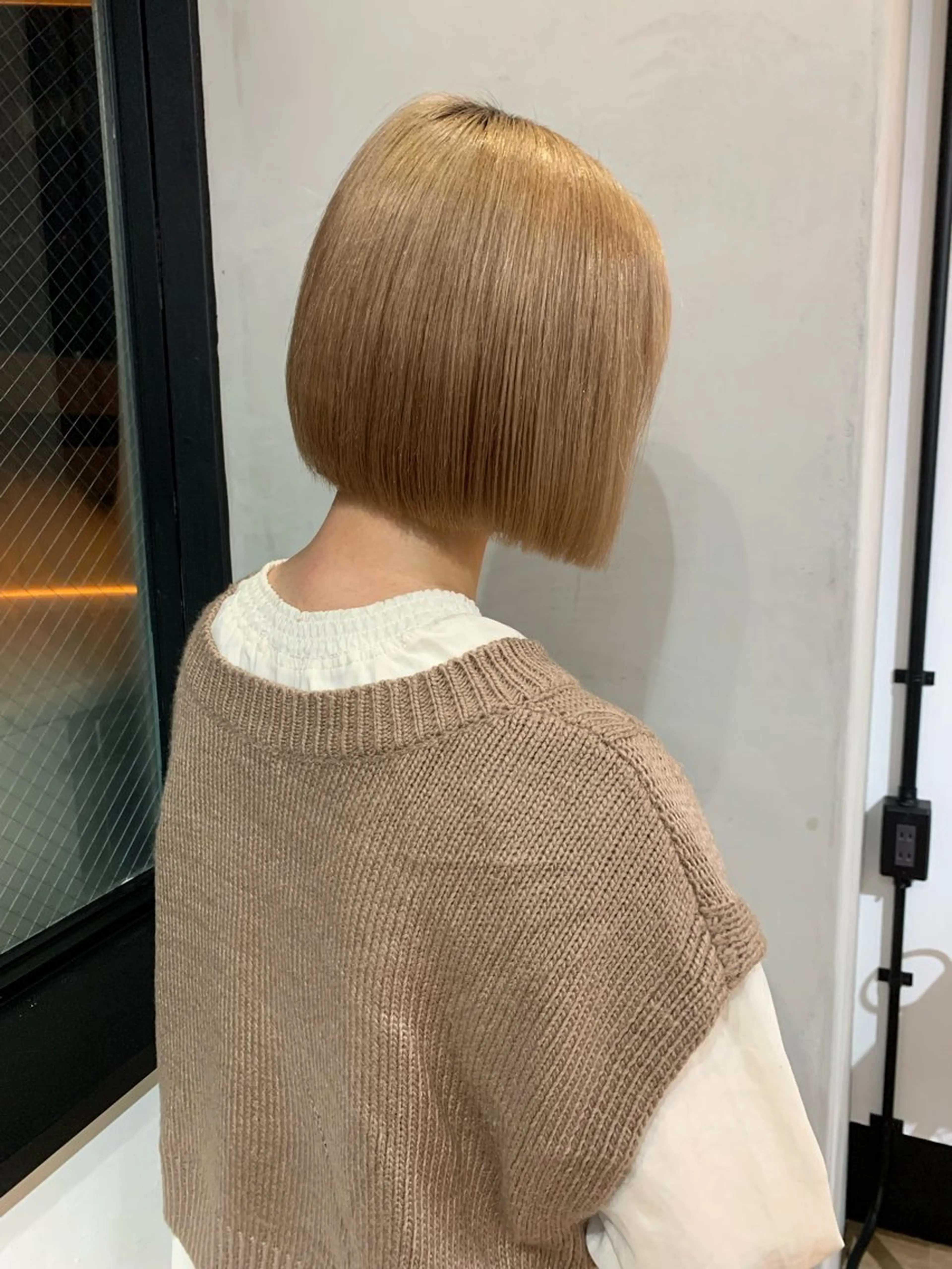 ショート カラー ヘアカラー トリートメント 坂下 光輝のヘアスタイル