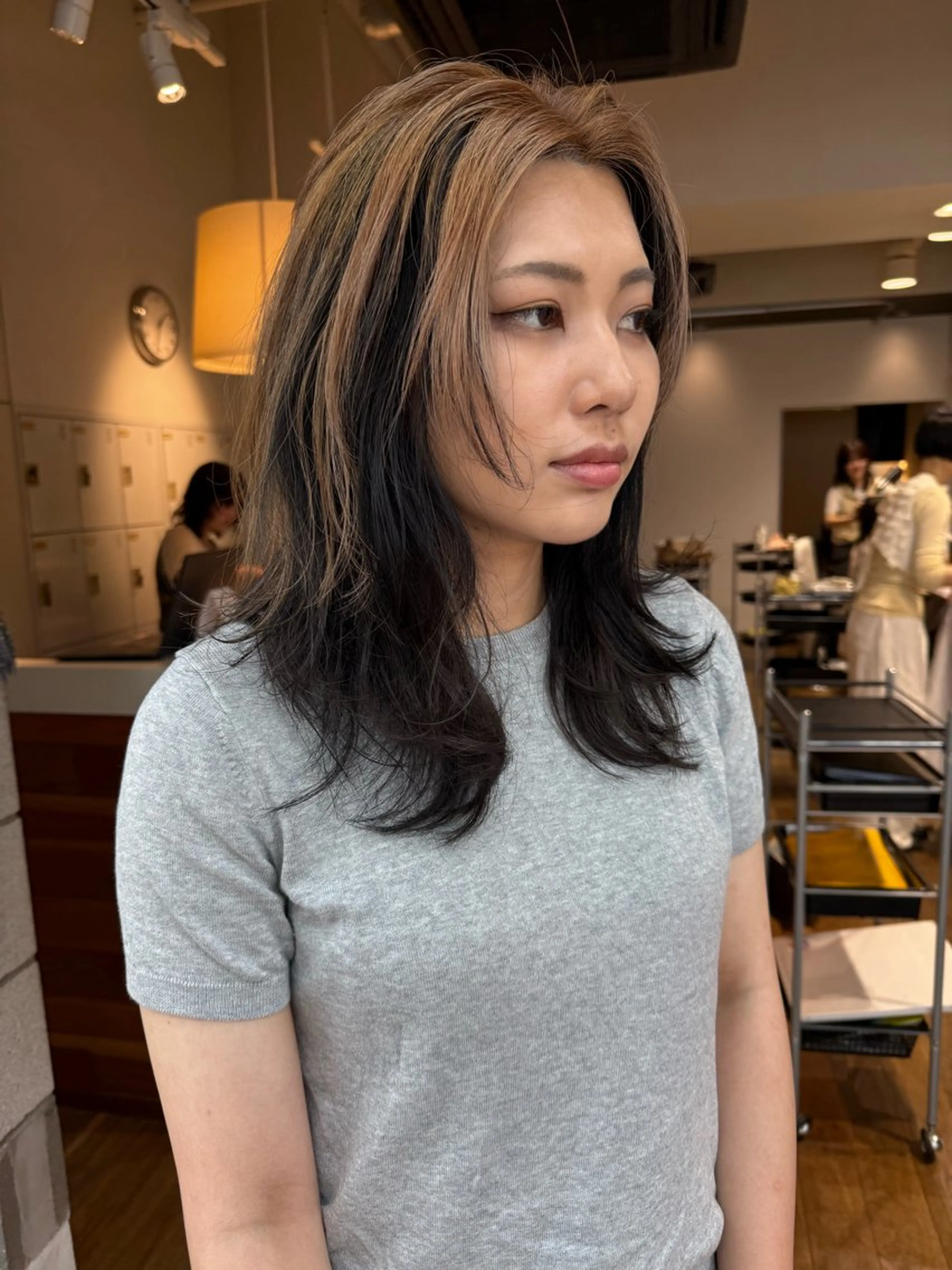 ミディアム カット ヘアカラー トリートメント 松本  夏海のヘアスタイル