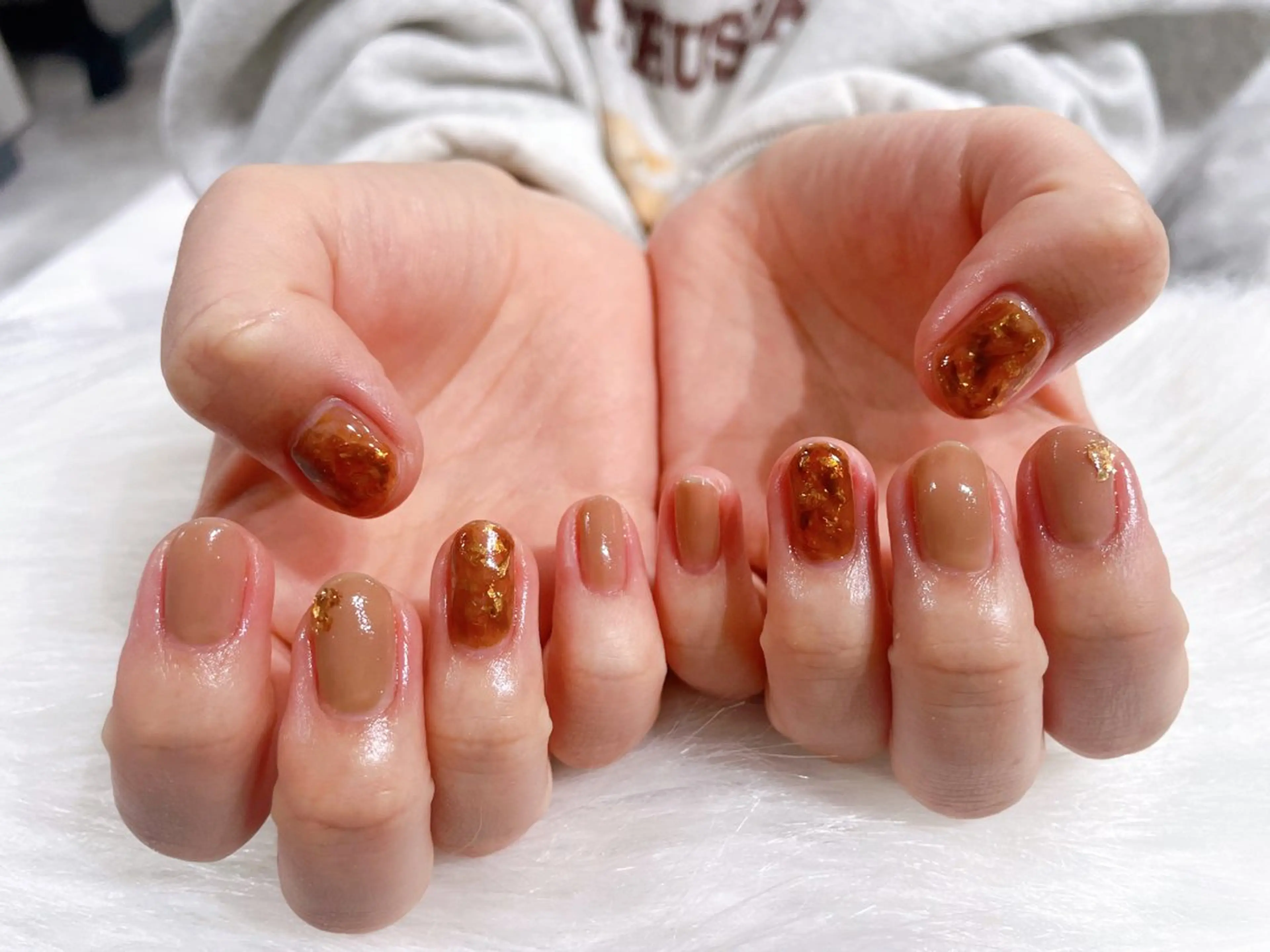 ネイル ハンドネイル リスブラン AYUMI 🍎のネイルデザイン