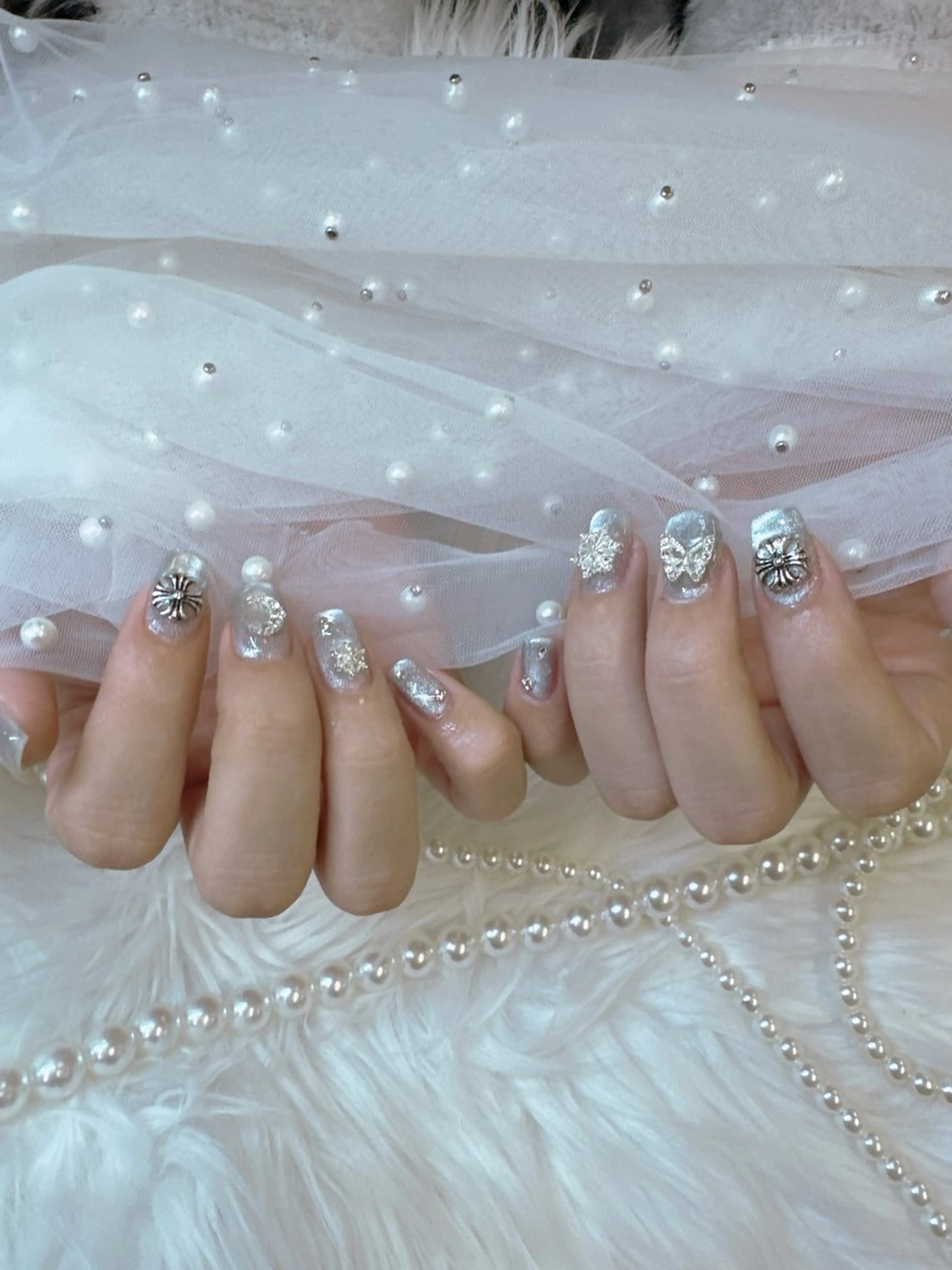 ネイル べっ甲ネイル ボルドー チークネイル ドット フットネイル ハンドネイル Queeens nailのネイルデザイン