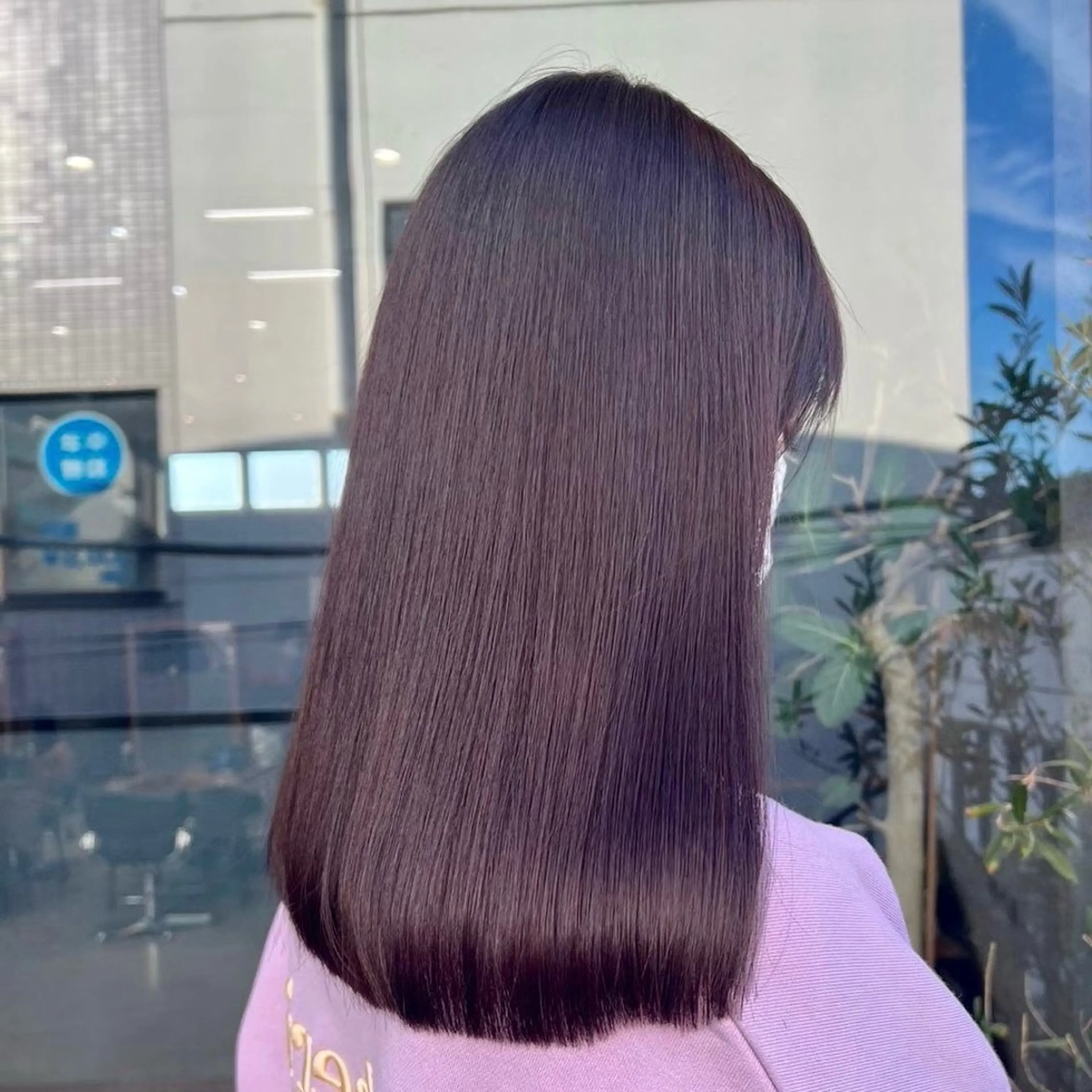 ミディアム カラー カット ヘアカラー トリートメント ヘッドスパ うる艶カラー /縮毛矯正✨レオンのヘアスタイル