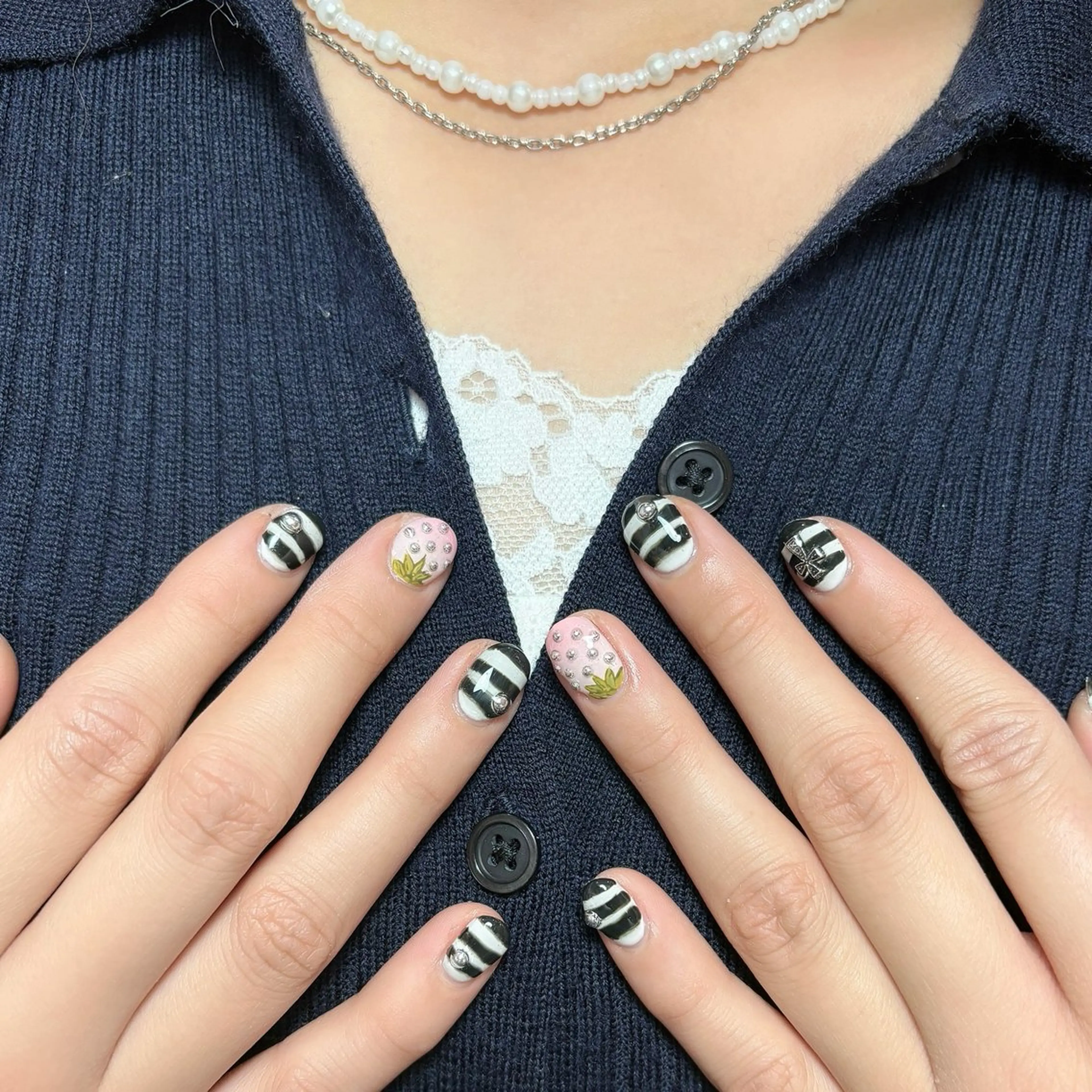 ネイル ハンドネイル 山田 茉世のネイルデザイン