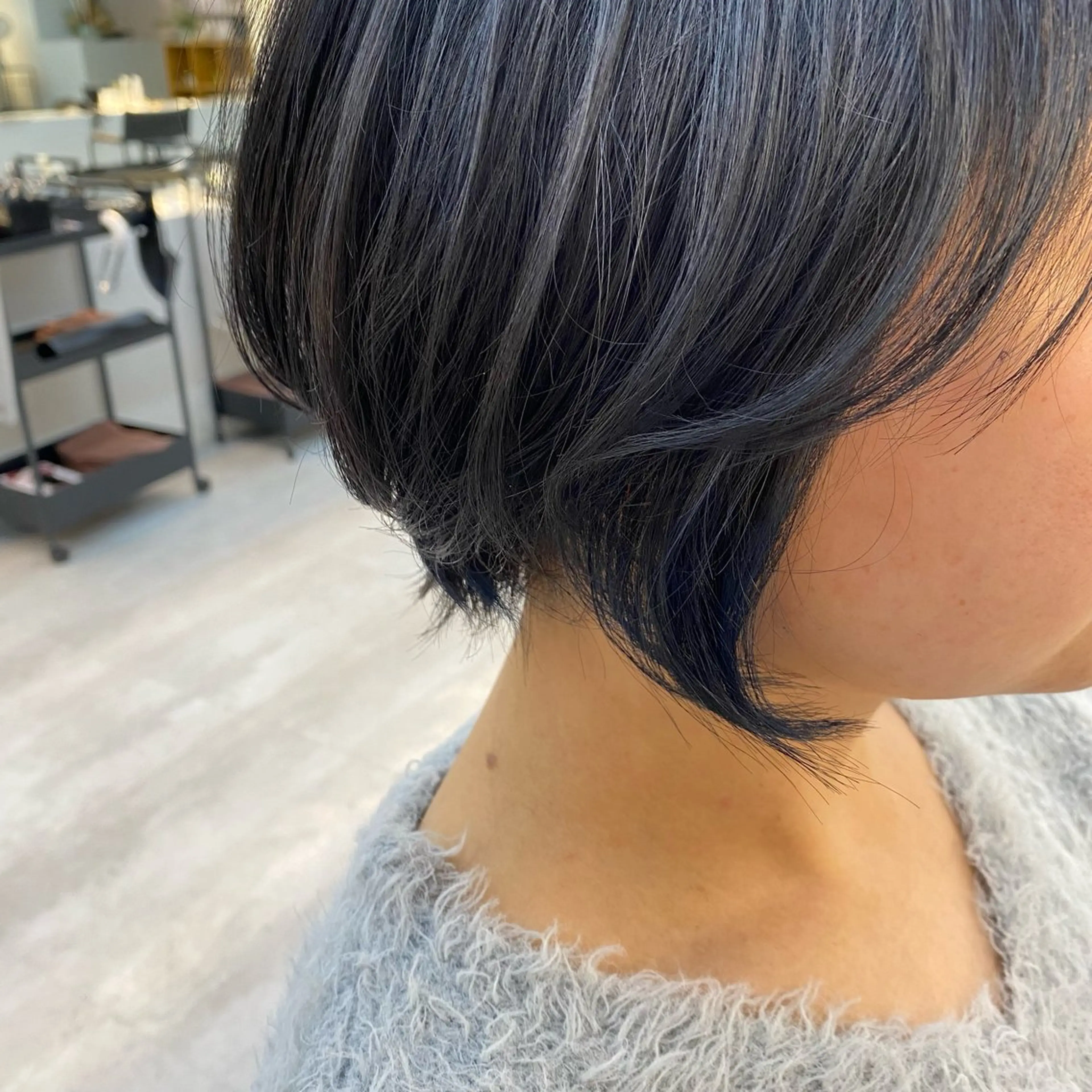 カラー ブリーチ ブルーカラー ダブルカラー ブリーチなしカラー wuvhair/ あかりのヘアスタイル