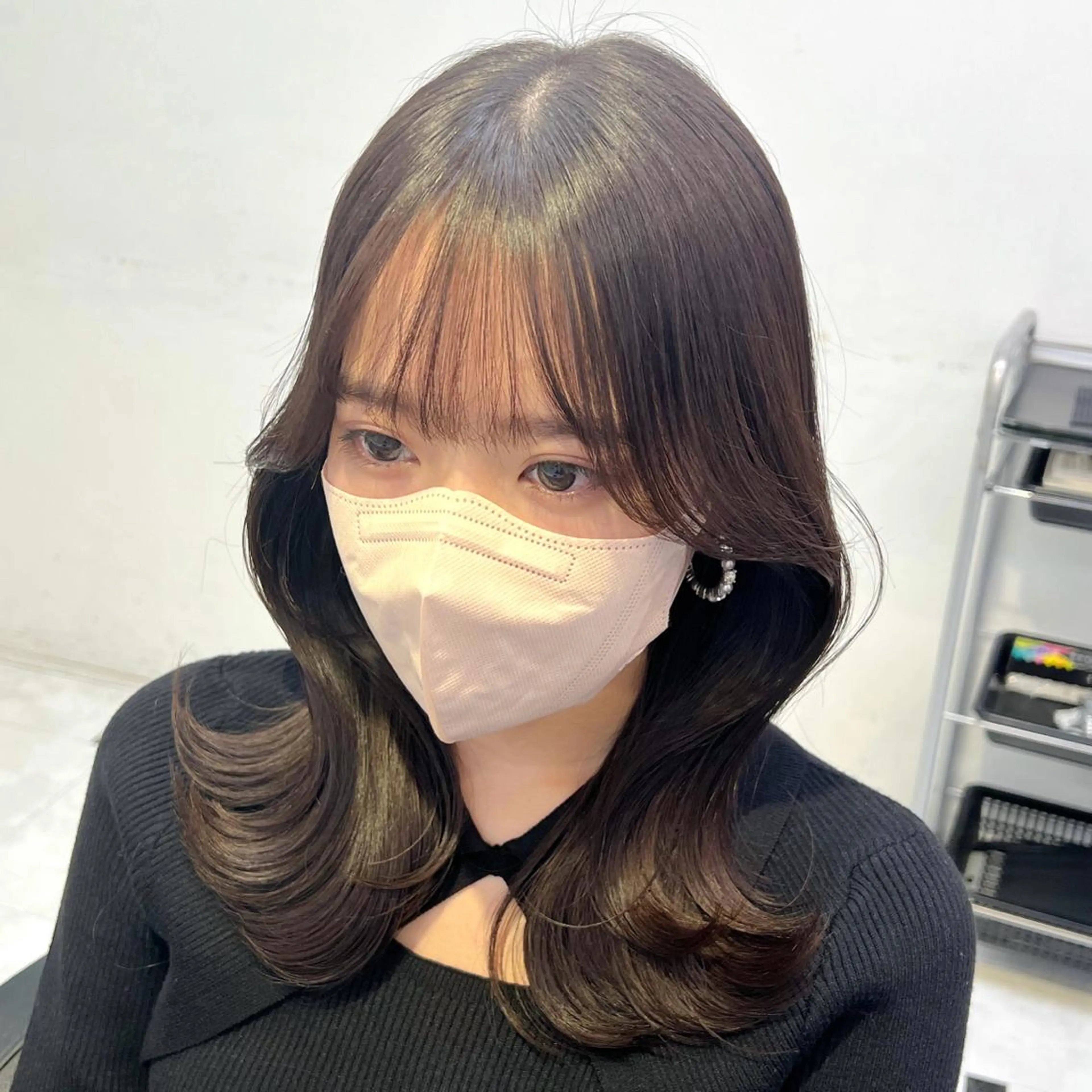 ミディアム カラー ヘアアレンジ フォギーグレージュ グレージュ くびれヘア 顔周りカット カット ヘアカラー 縮毛矯正 トリートメント ヘッドスパ ヘアセット 💖韓国ヘアの匠 💖TAKUMI💖のヘアスタイル