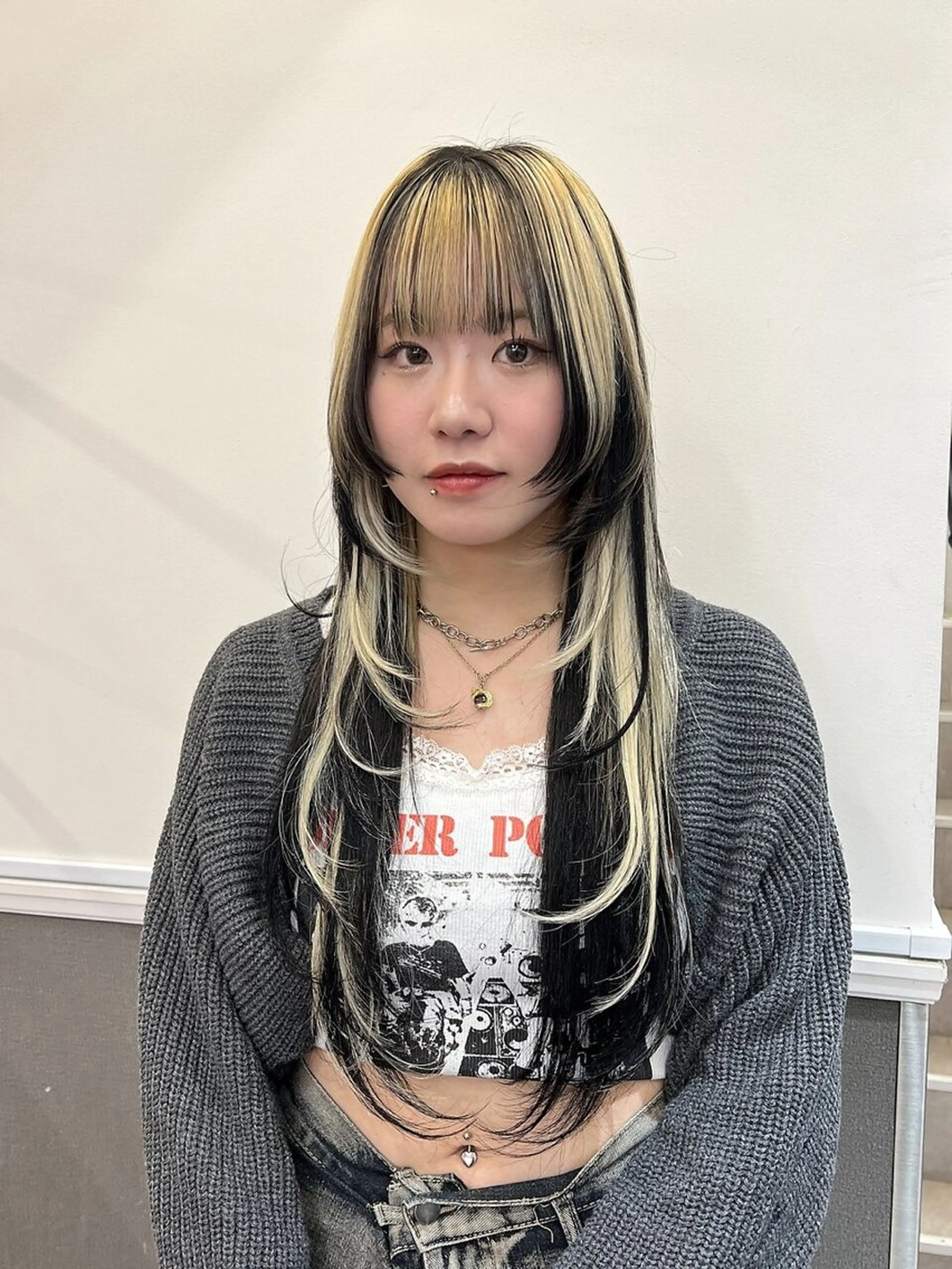 ロング シールエクステ ボブ エクステ ロング 吉村 憂々のヘアスタイル