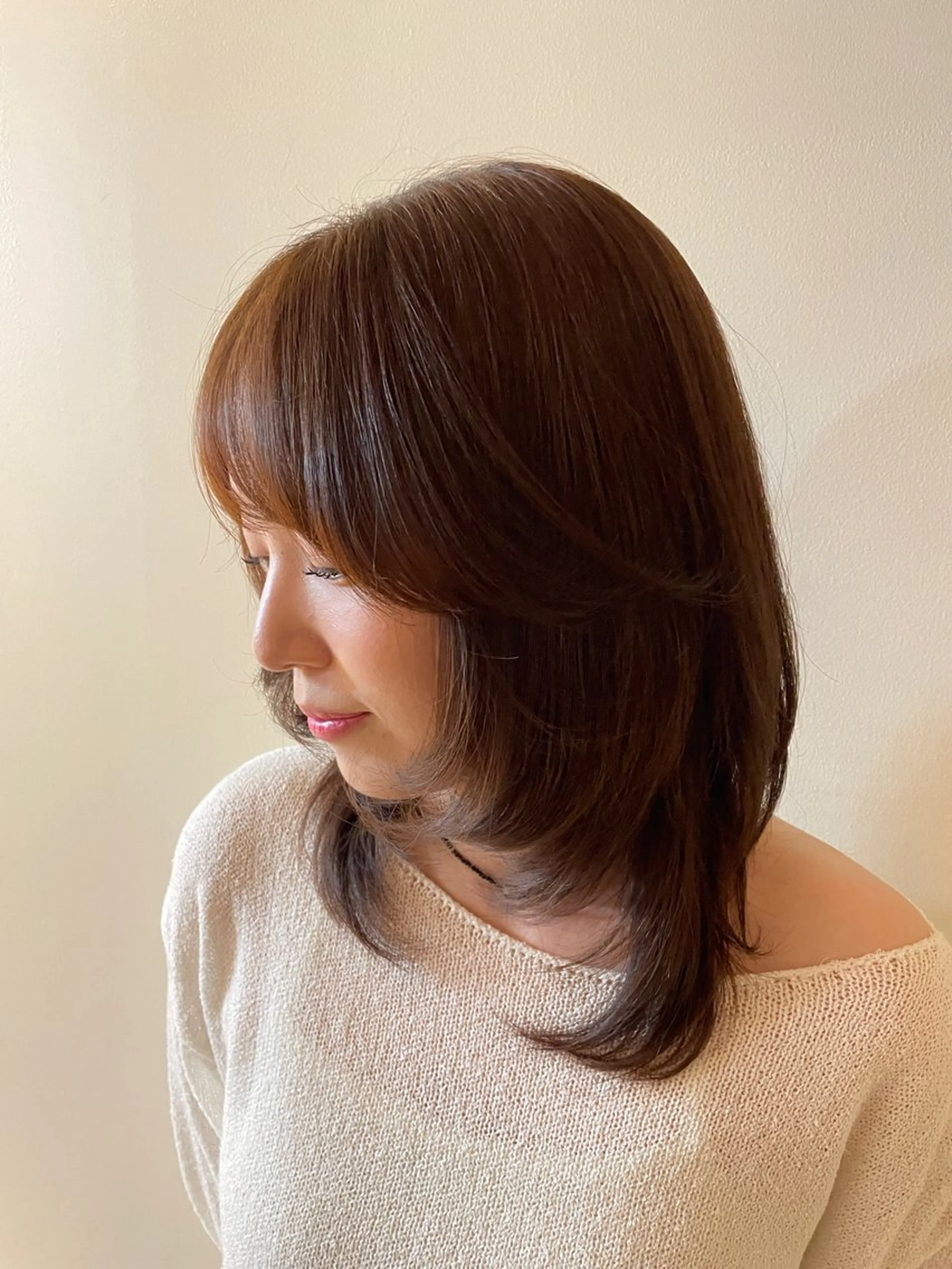 ミディアム カラー ブラウンカラー wakana／ カット／ハイライトのヘアスタイル