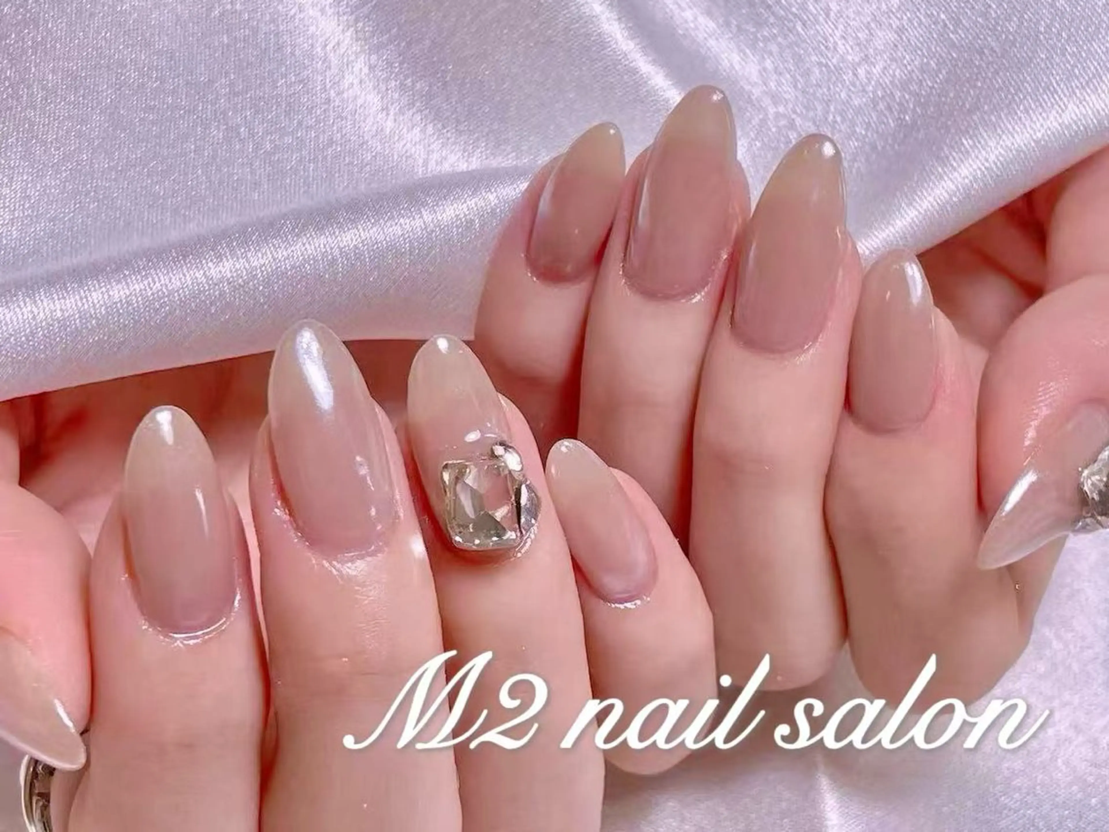 ネイル ミラーネイル ハンドネイル 長さだし専門店 M2　rikaのネイルデザイン