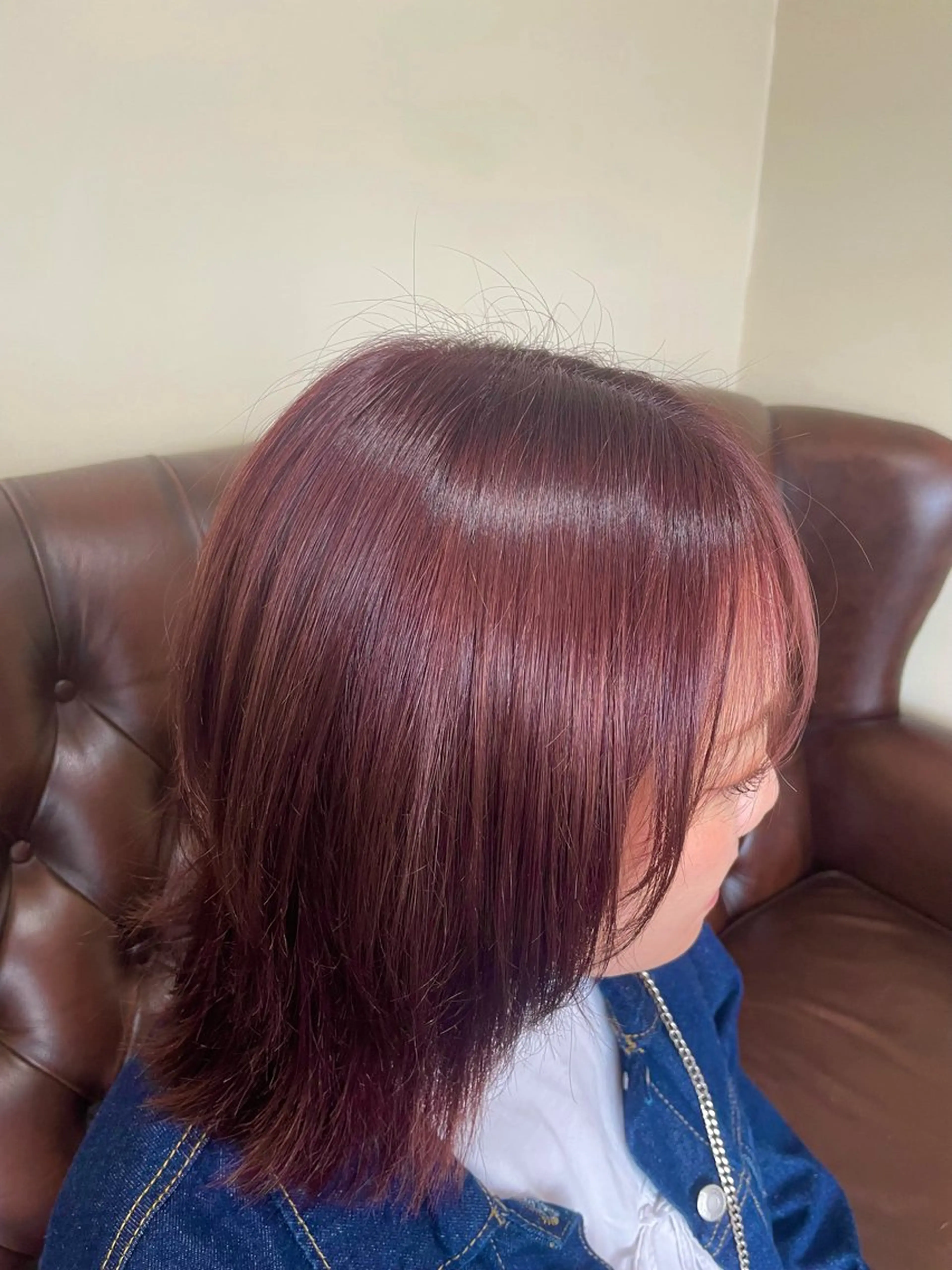 ミディアム ヘアカラー おがわ りくのヘアスタイル