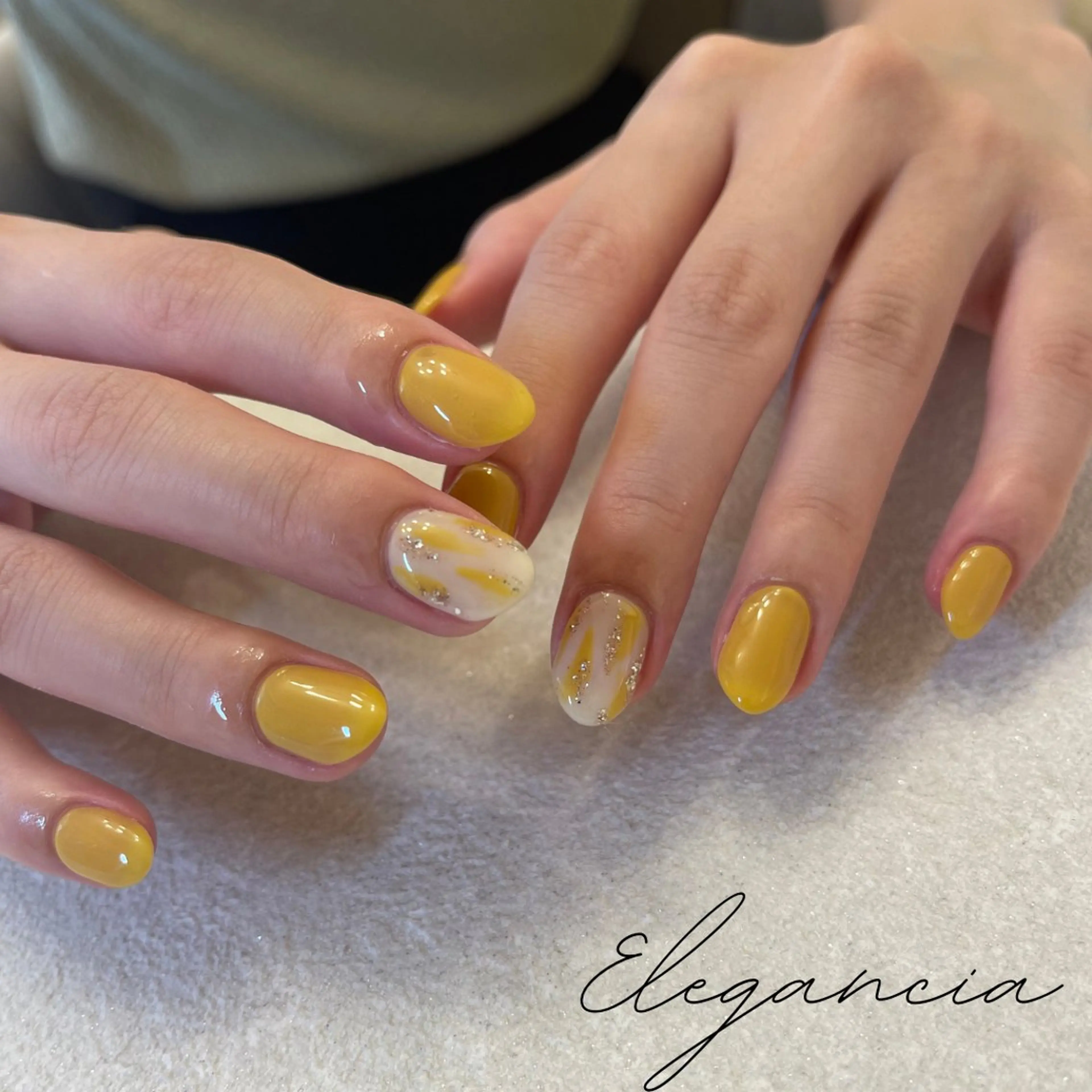 ネイル ハンドネイル Elegancia. Hiromiのネイルデザイン