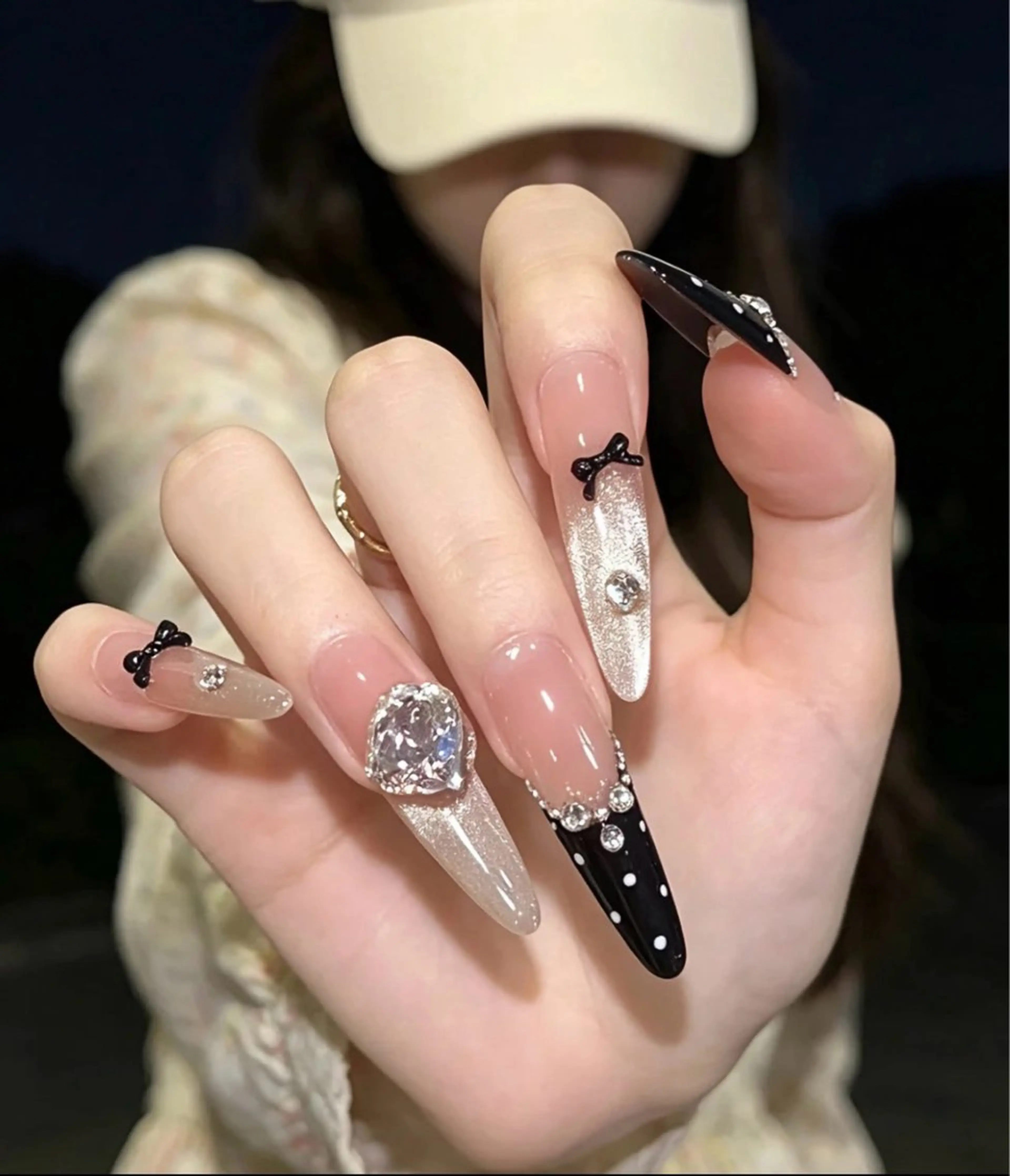 ネイル フレンチネイル キラキラネイル 韓国ネイル シンプルネイル ワンホンネイル ハンドネイル MEI Nailのネイルデザイン