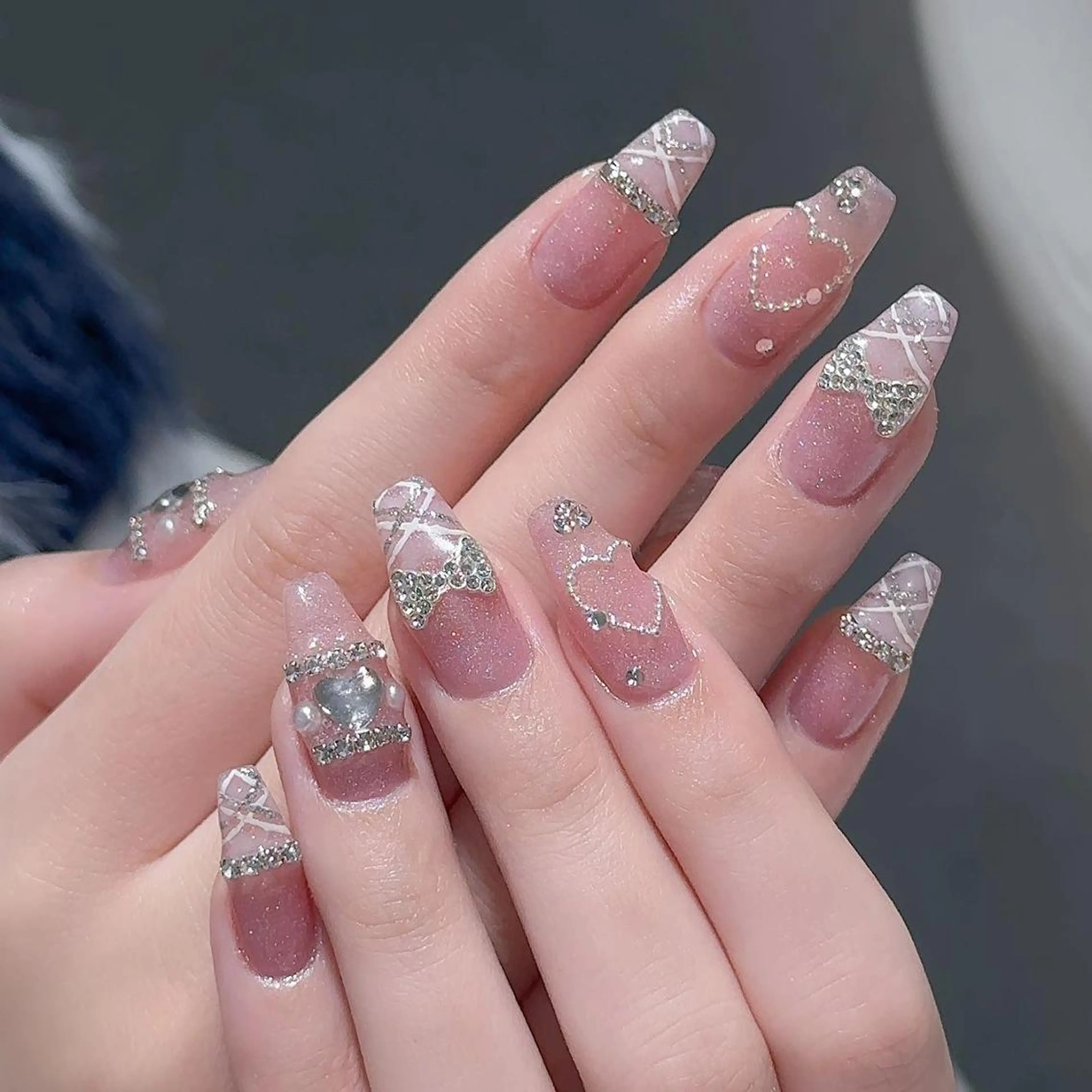 ネイル ハンドネイル Queens みなみのネイルデザイン