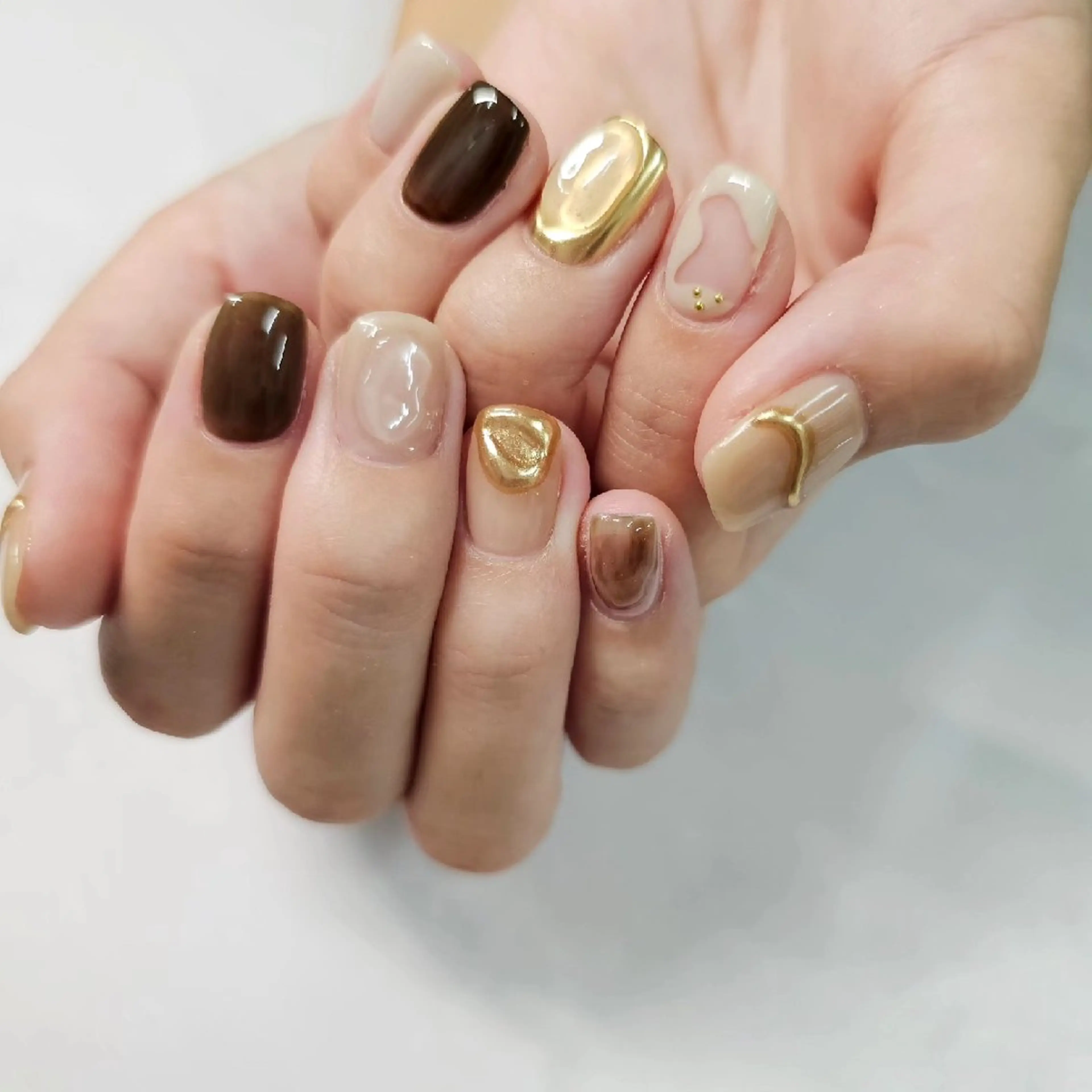 ネイル ニュアンスネイル ハンドネイル みよし市 nail salon*pomnal.co所属・Shimada Harukaのネイルデザイン