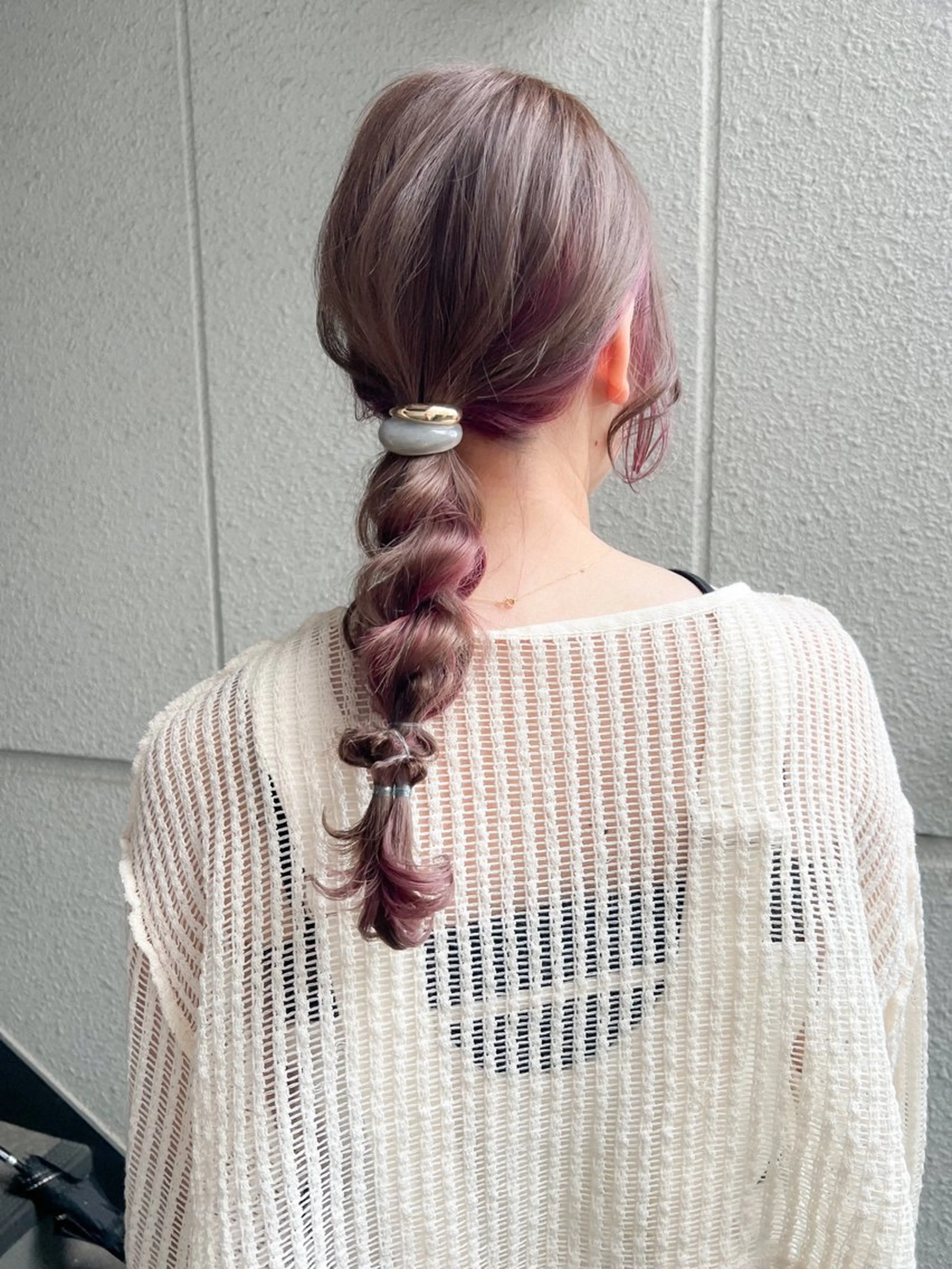 セミロング カラー ヘアアレンジ ピンクカラー ヘアカラー カラーパティシエ facce🌼ikoのヘアスタイル