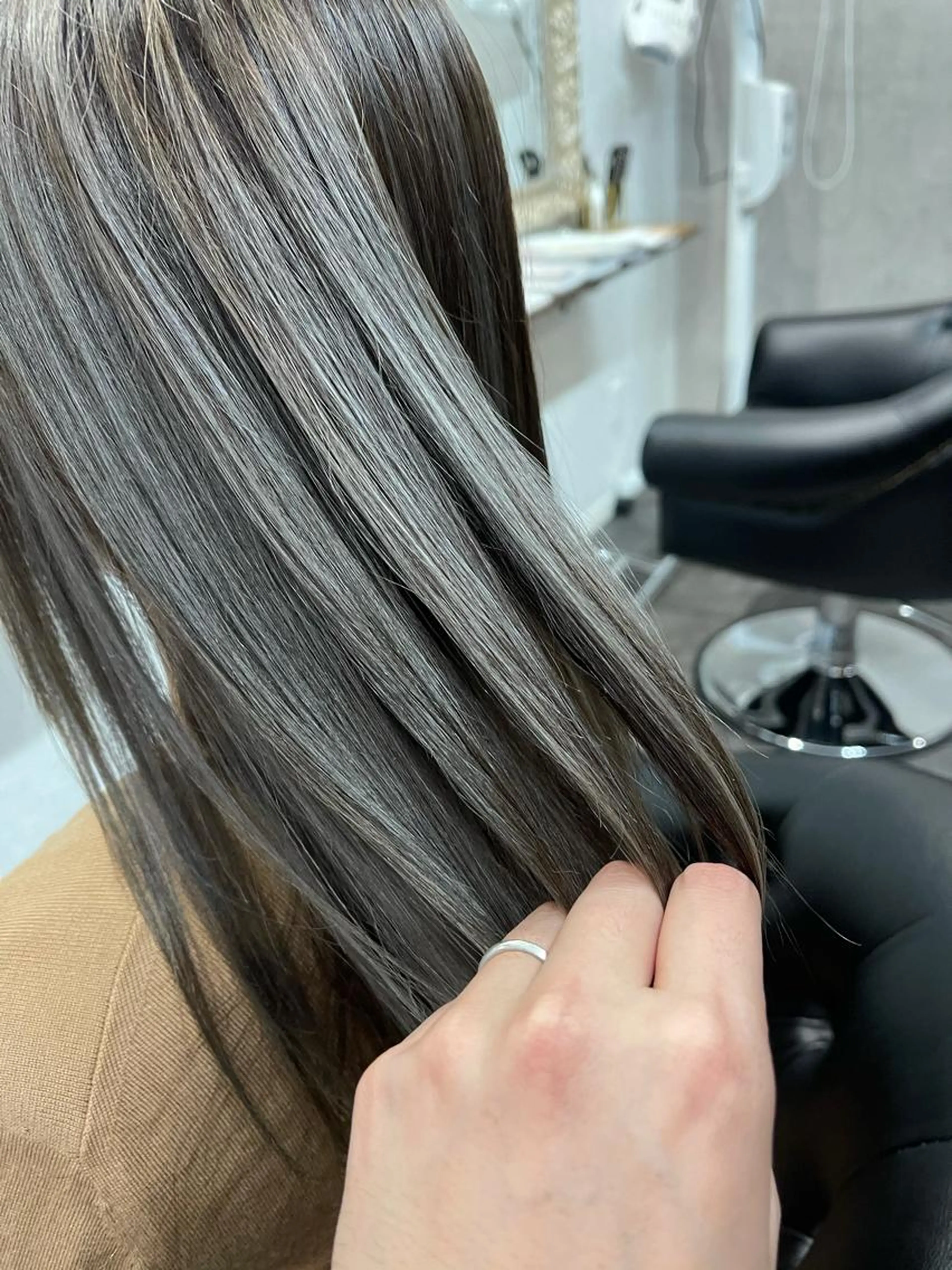 外国人風カラー&ハイライト&カット&トリートメントの写真