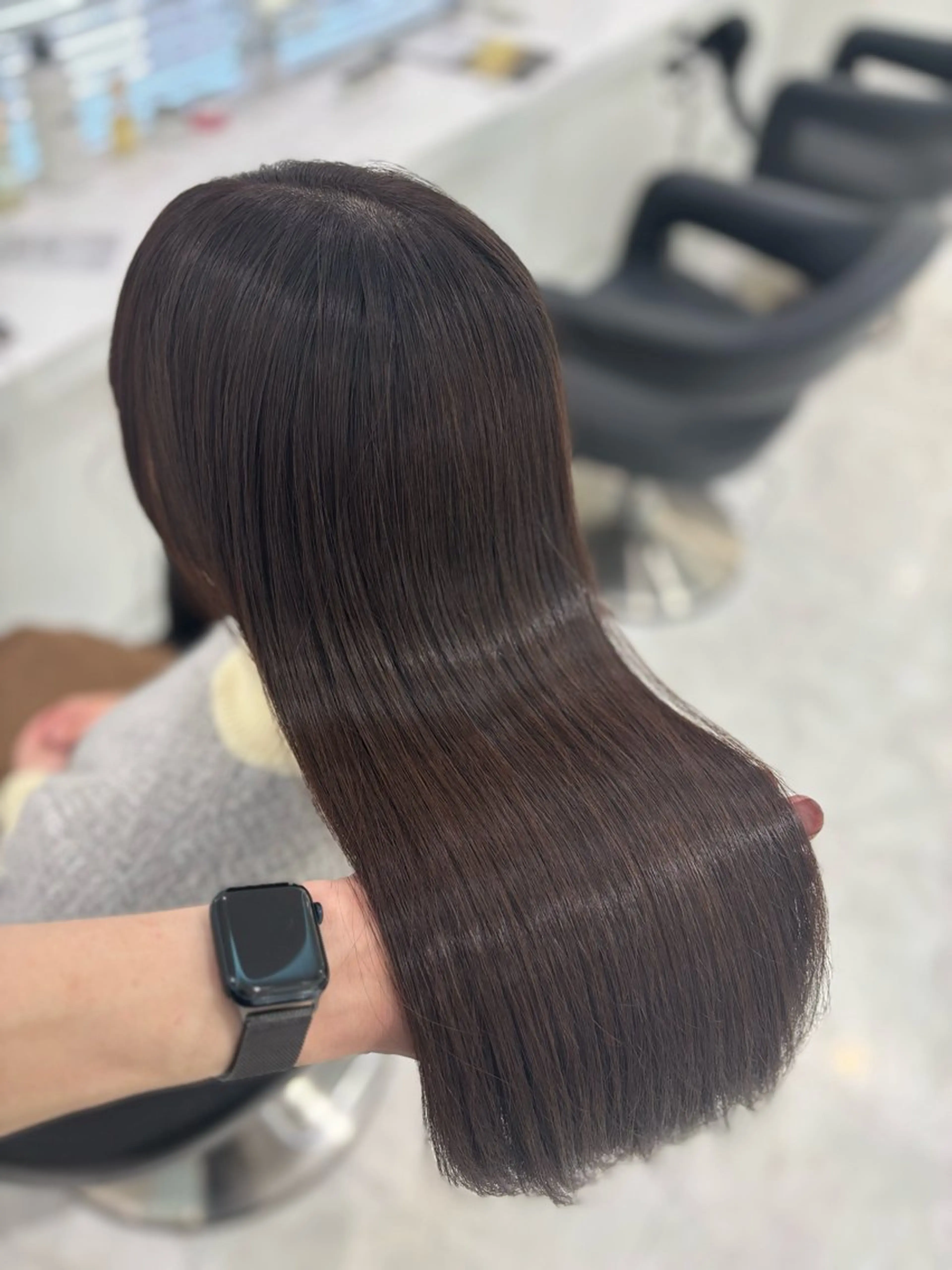 ロング カラー ヘアカラー トリートメント ヘッドスパ ヘアセット 流行りの透明感カラー ×縮毛矯正🤍ユウのヘアスタイル