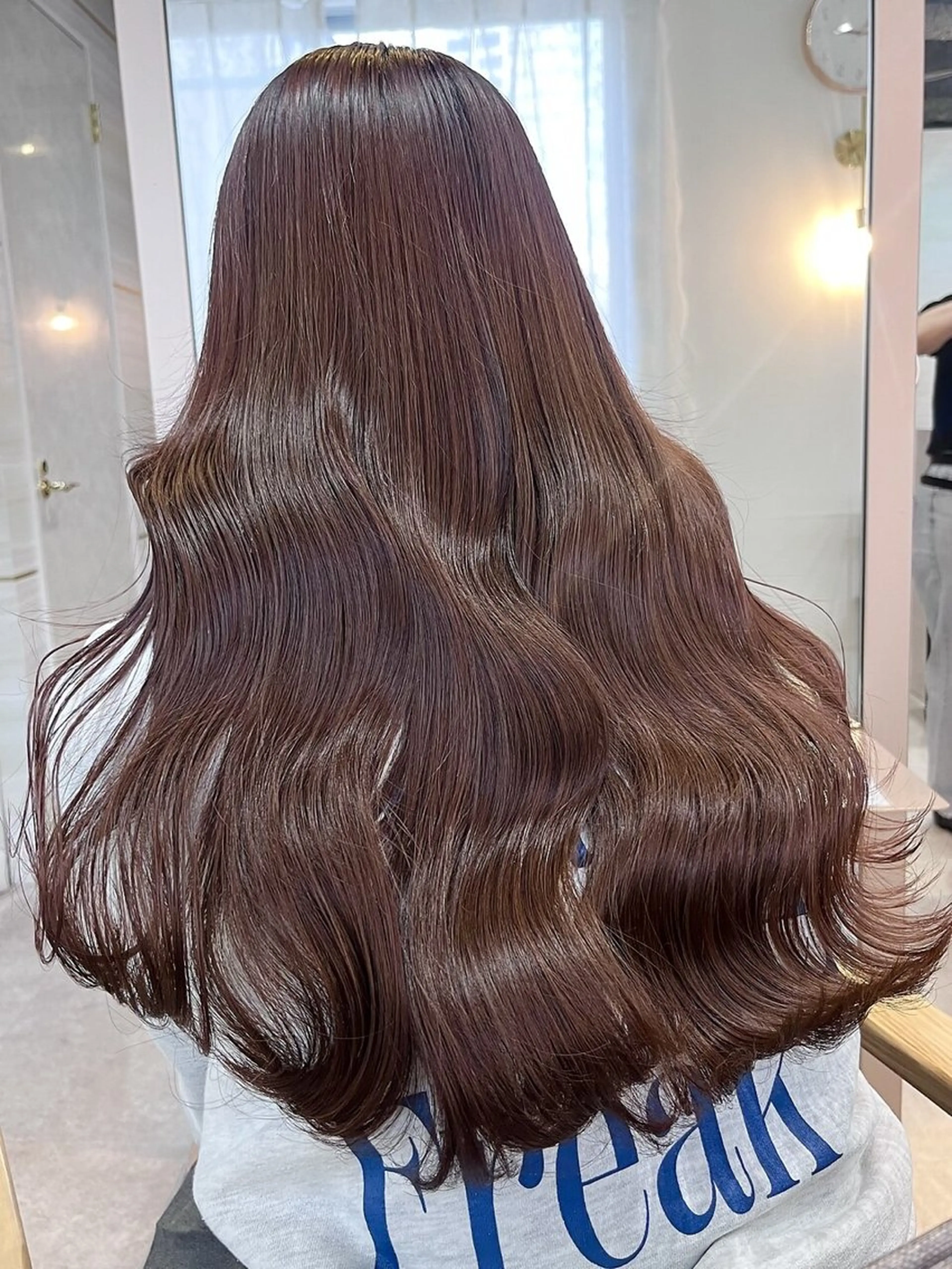 ロング エクステ 🐈‍⬛momo🐾 ダブルカラーのヘアスタイル