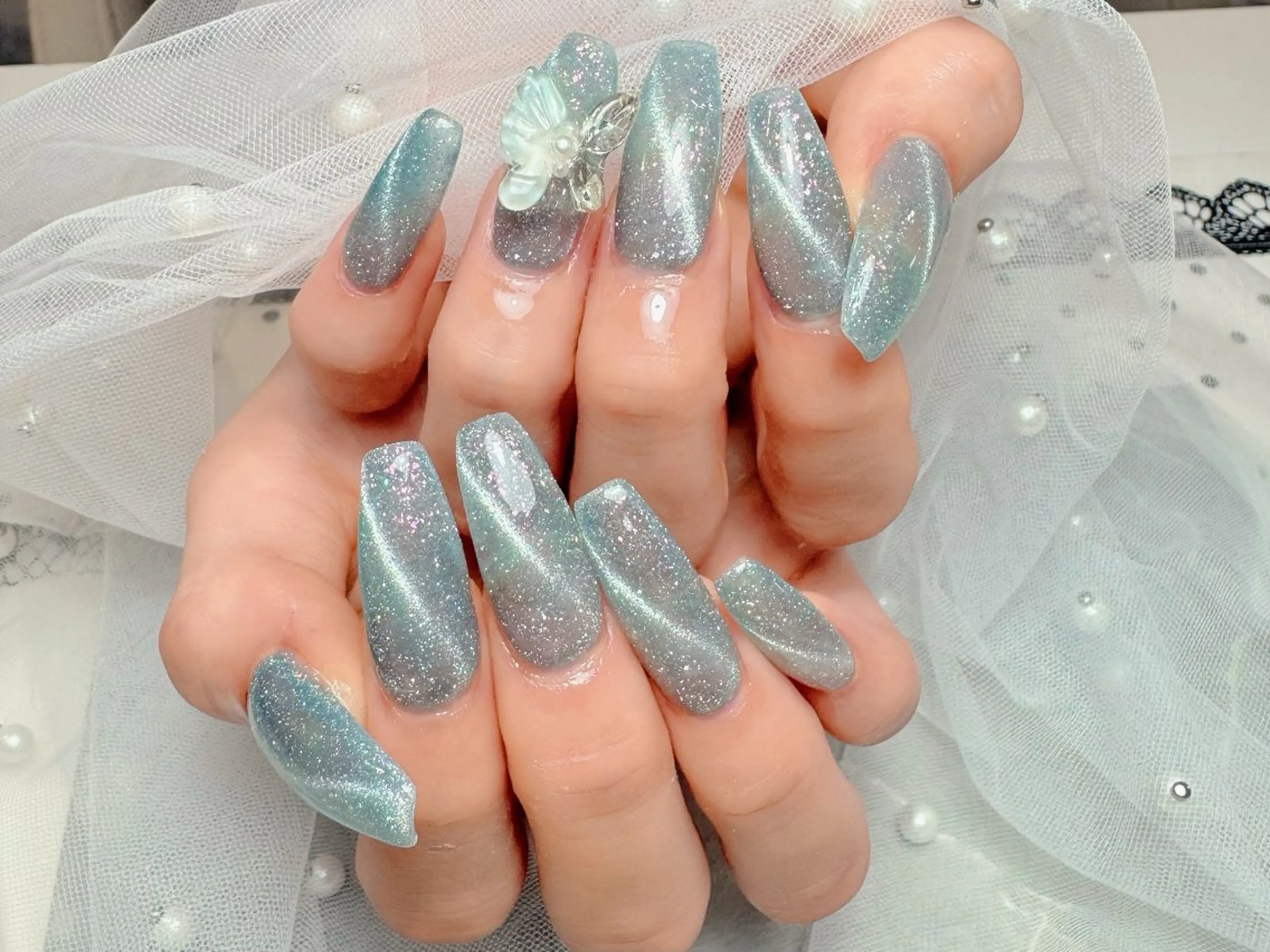 ネイル マジック ミラーのネイルデザイン