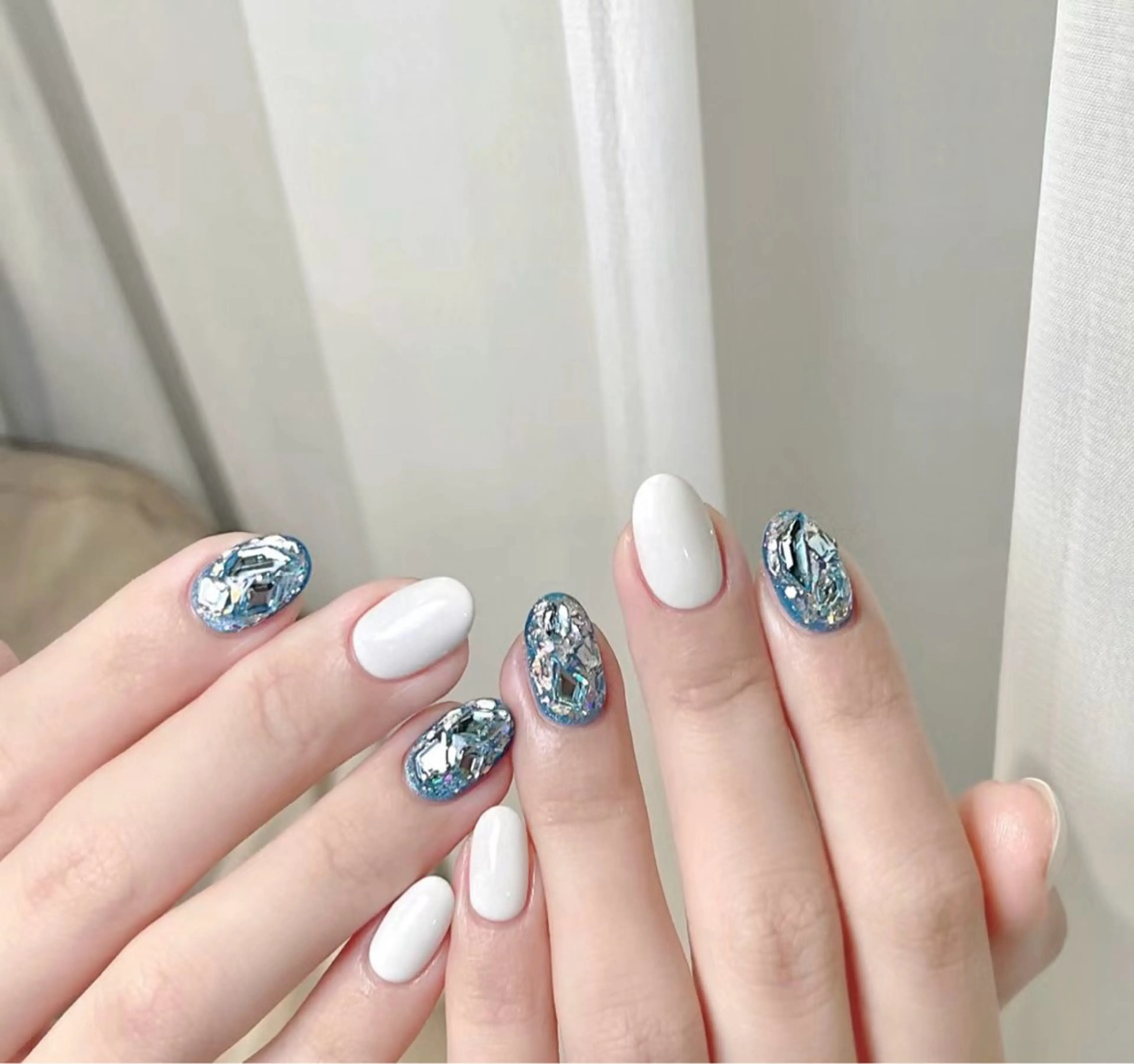 ネイル Ui_Amor (パラジェル)のネイルデザイン