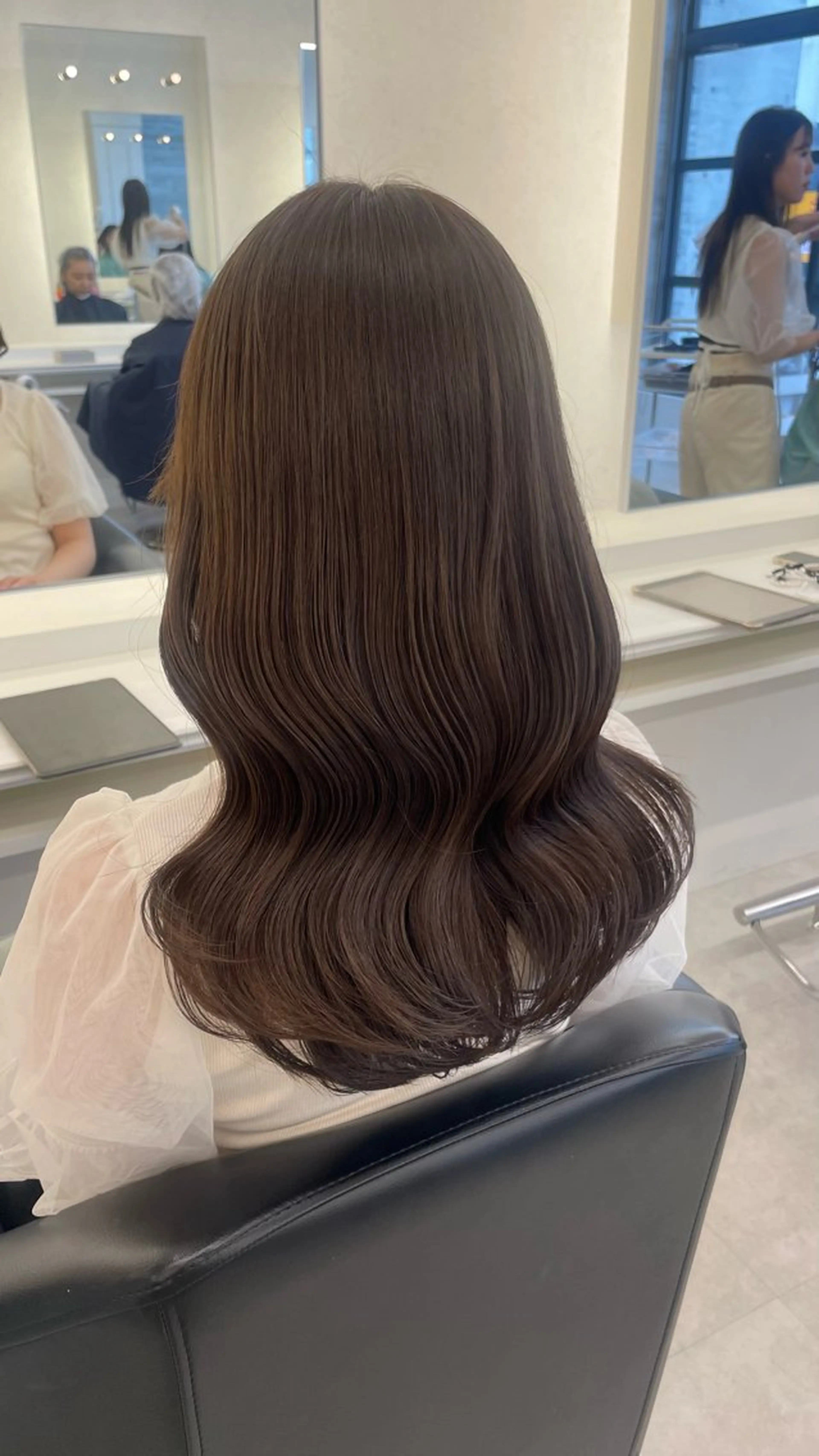 セミロング ヘアカラー Parve Mix/ 平 奈果🎀のヘアスタイル