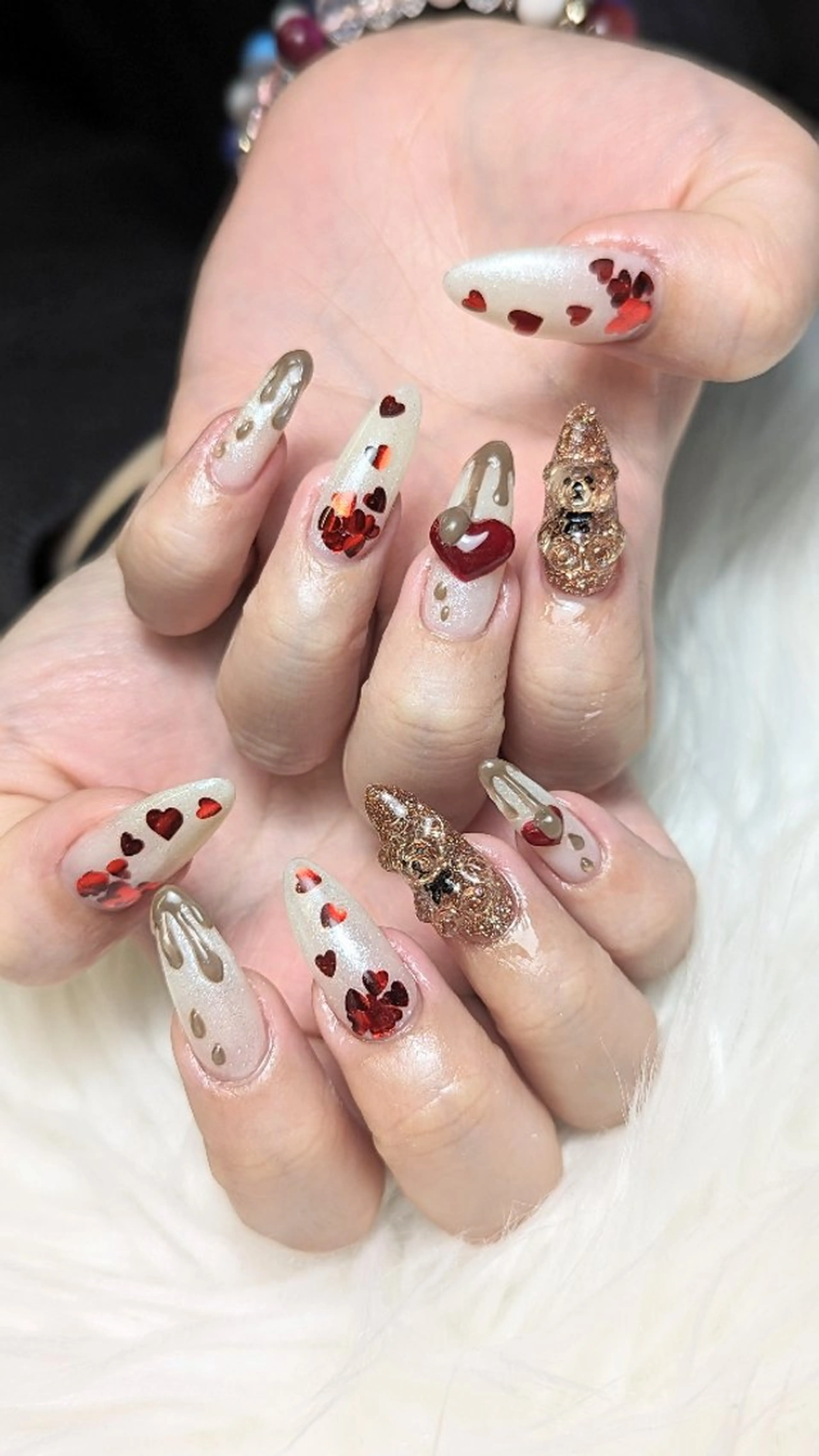 ネイル バレンタイン ハンドネイル Nail SIRANGANAのネイルデザイン