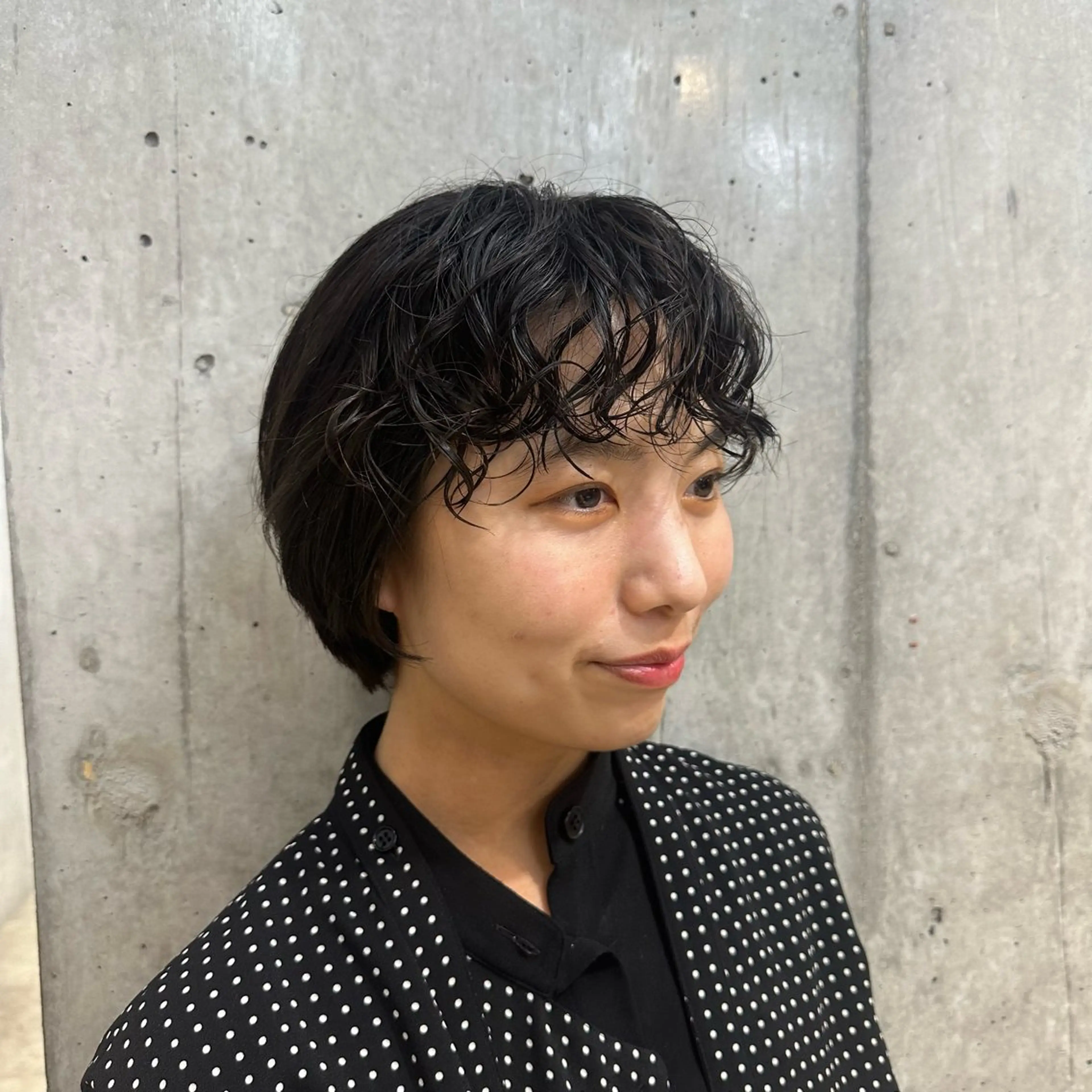 ショート パーマ さとう あやかのヘアスタイル