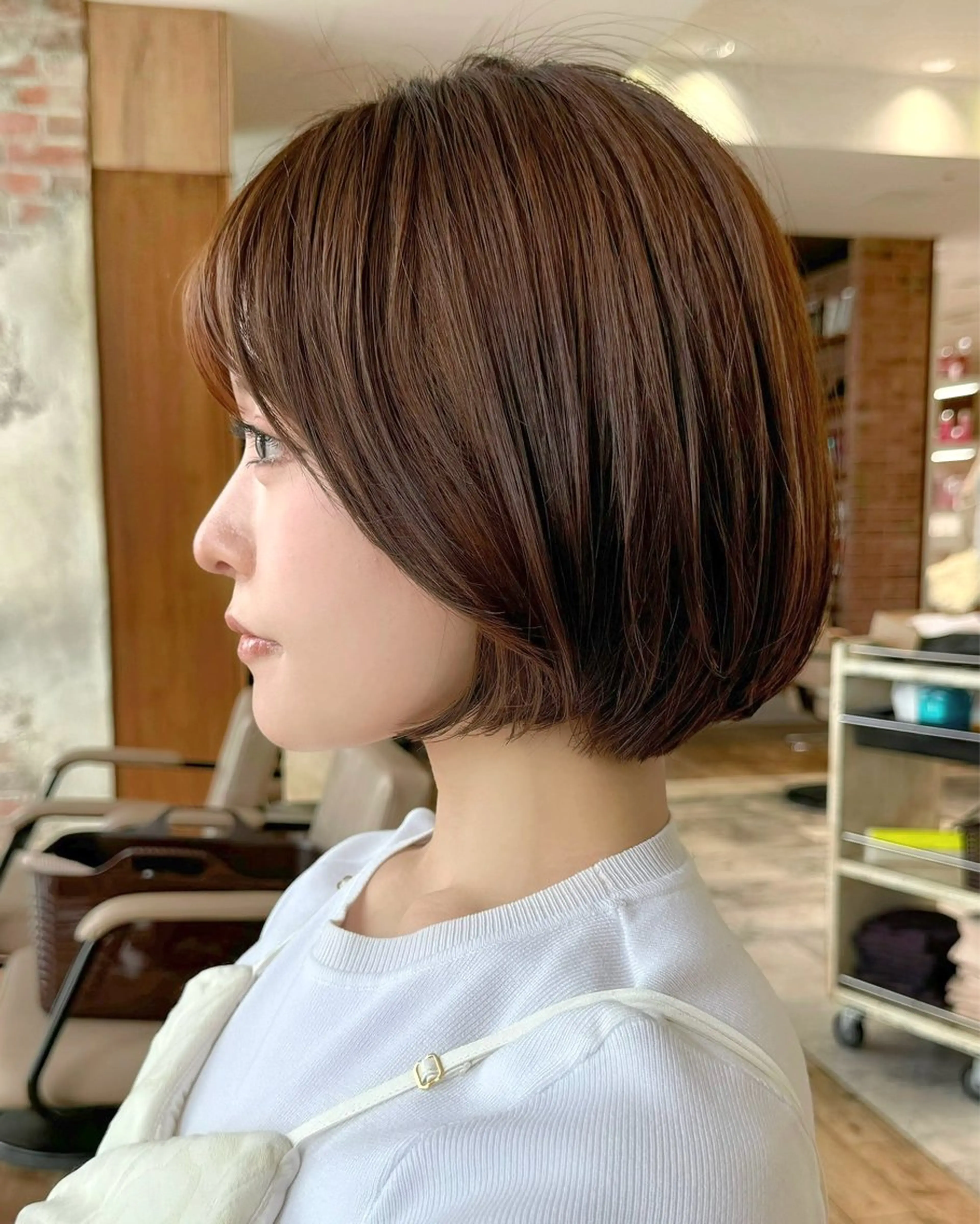 ショート カラー カット ヘアカラー トリートメント 💍新宿ショート 💍岩田莉奈のヘアスタイル