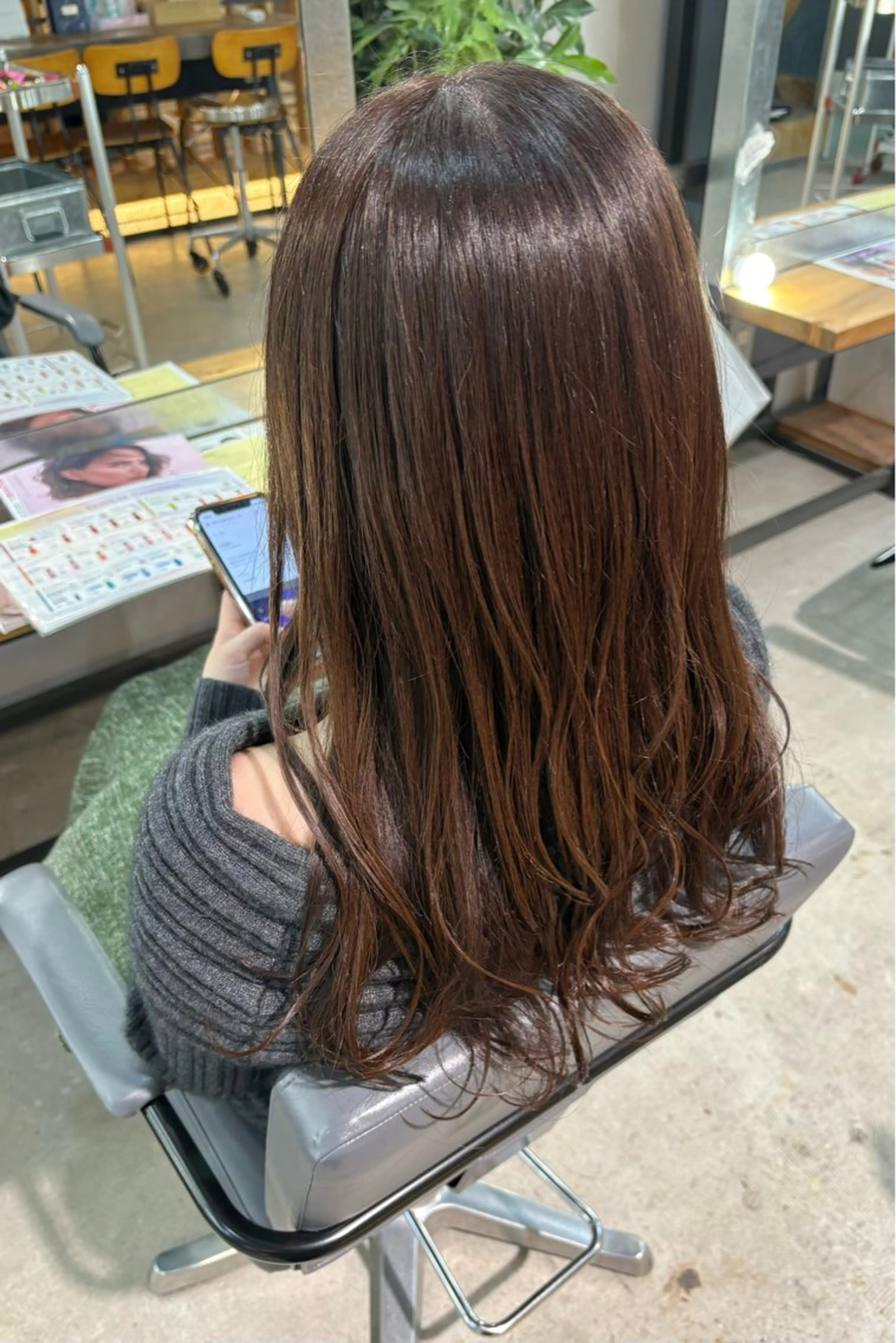 ロング カラー 菊地 紗矢のヘアスタイル