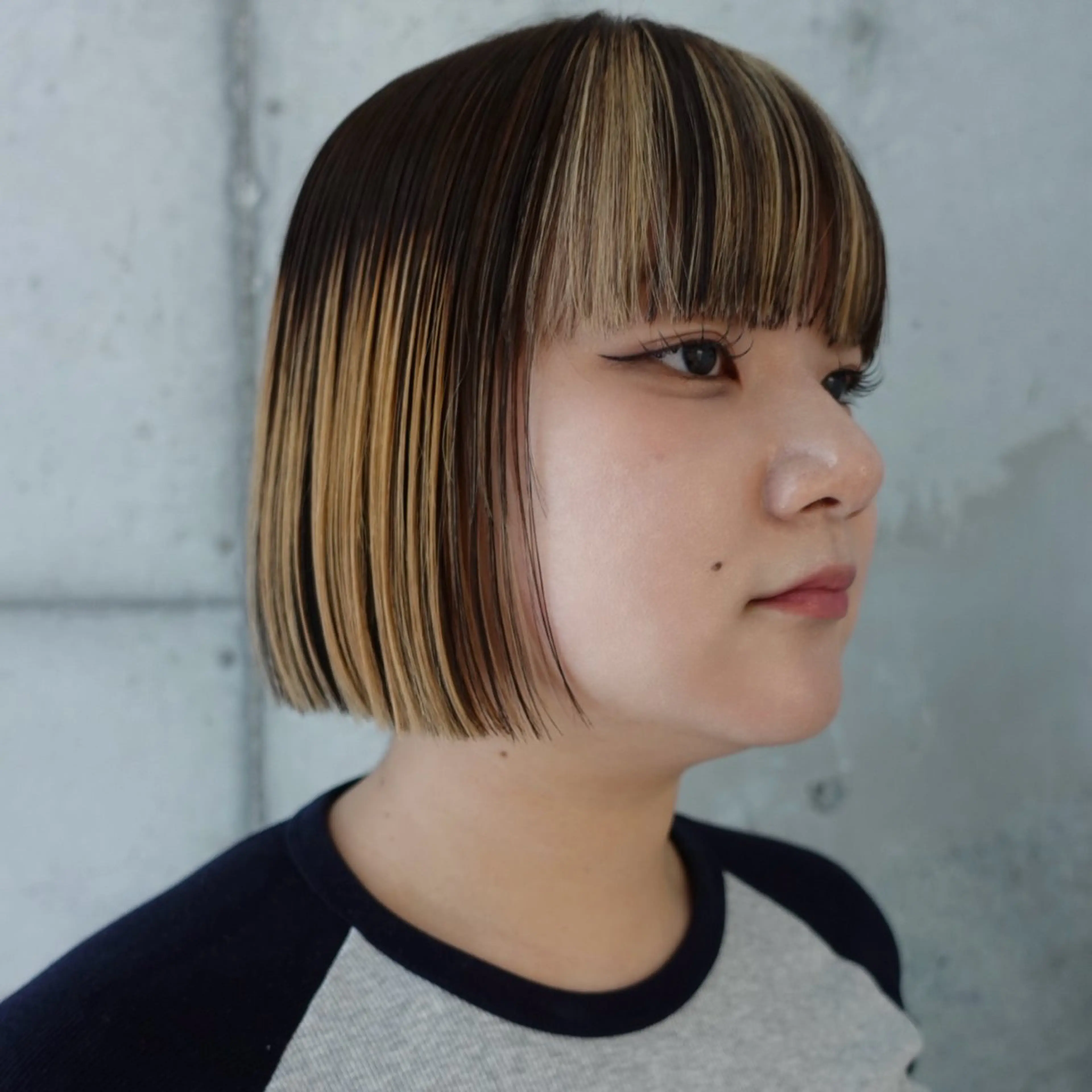 ショート カラー ヘアアレンジ ベージュカラー ブラウンカラー デザインカラー ハイトーンカラー カット ヘアカラー 🌐サトウ リョウ🌐のヘアスタイル