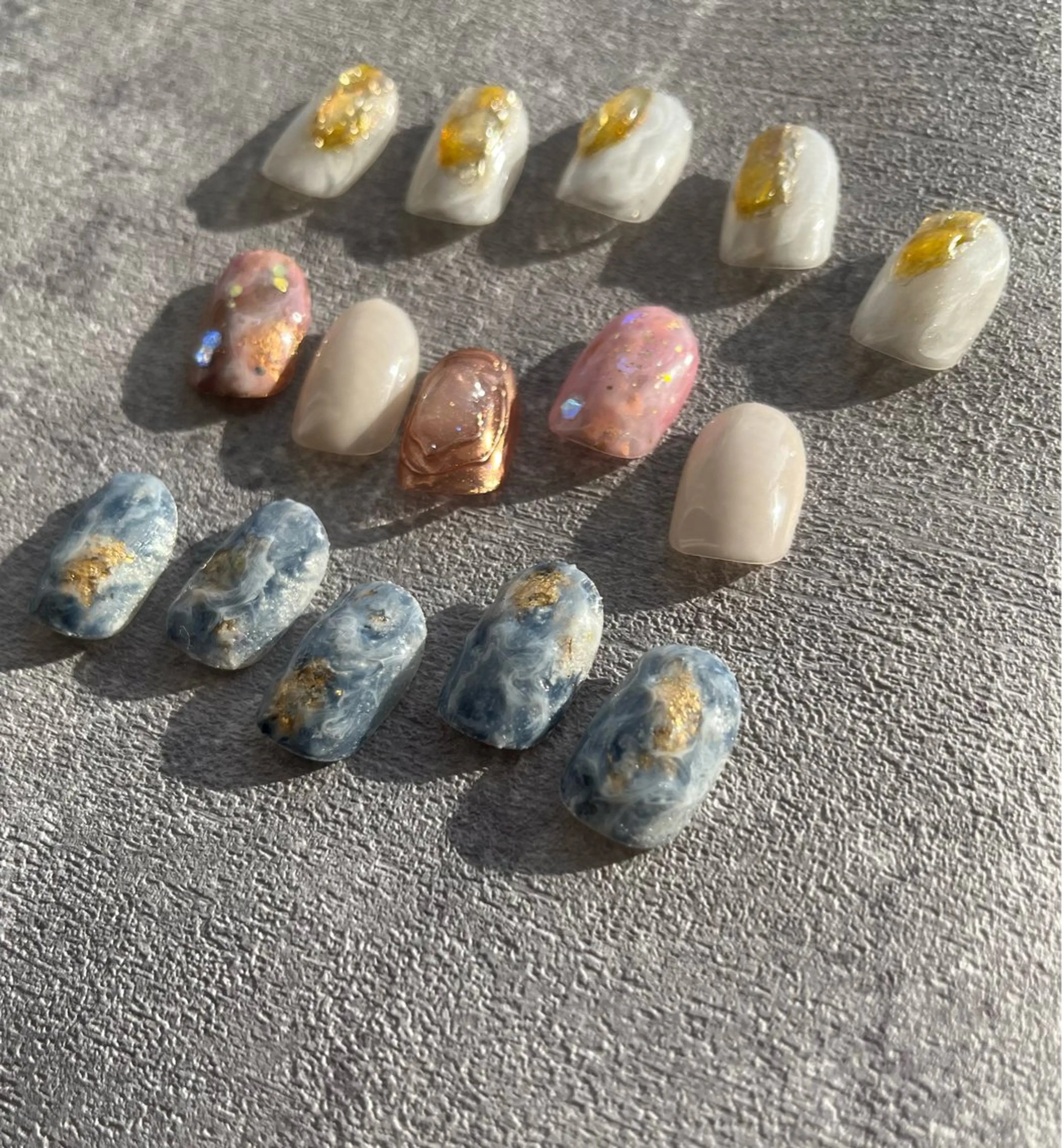 ネイル ニュアンスネイル ASUNALO えりかのネイルデザイン