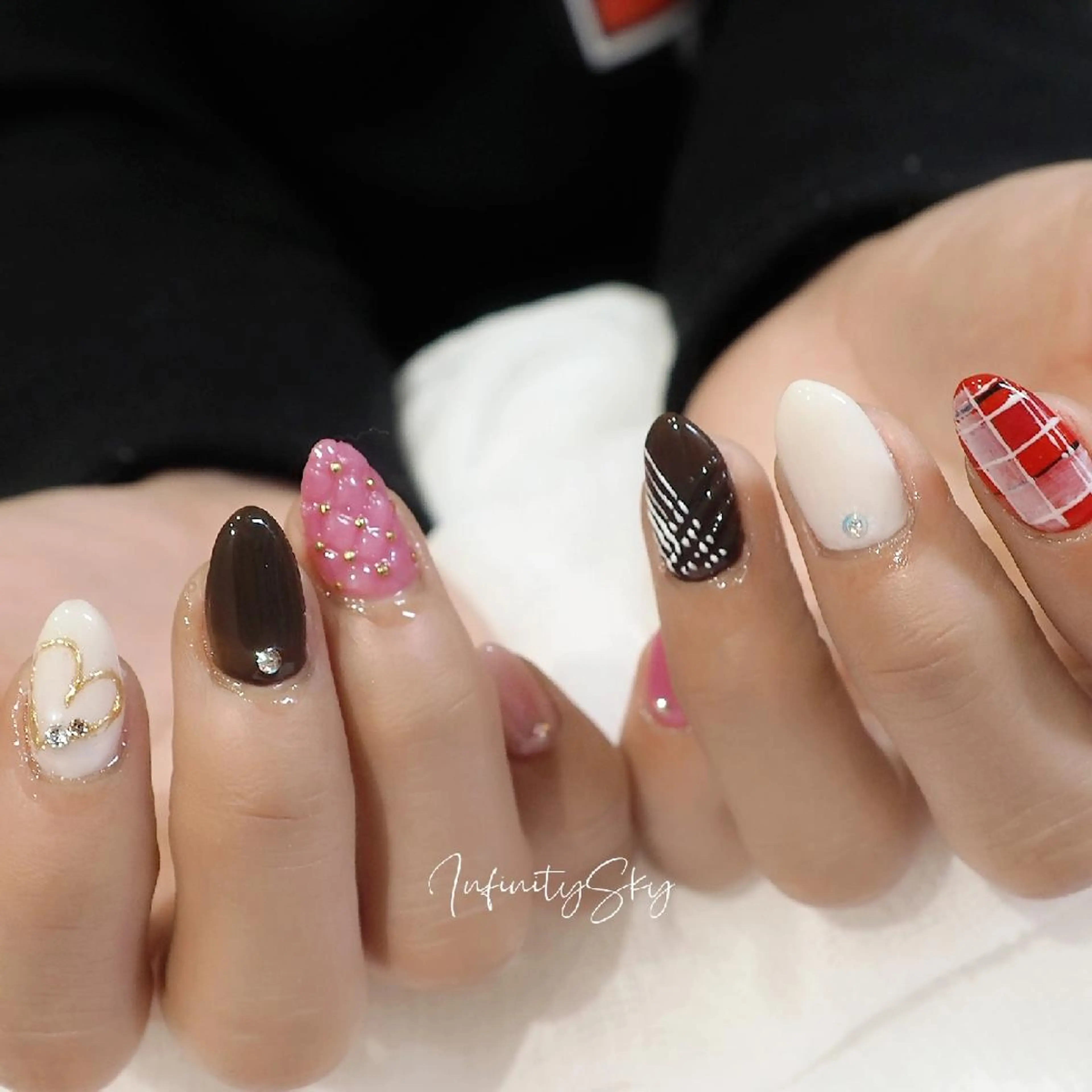 ネイル アートネイル ハンドネイル infinity skyのネイルデザイン